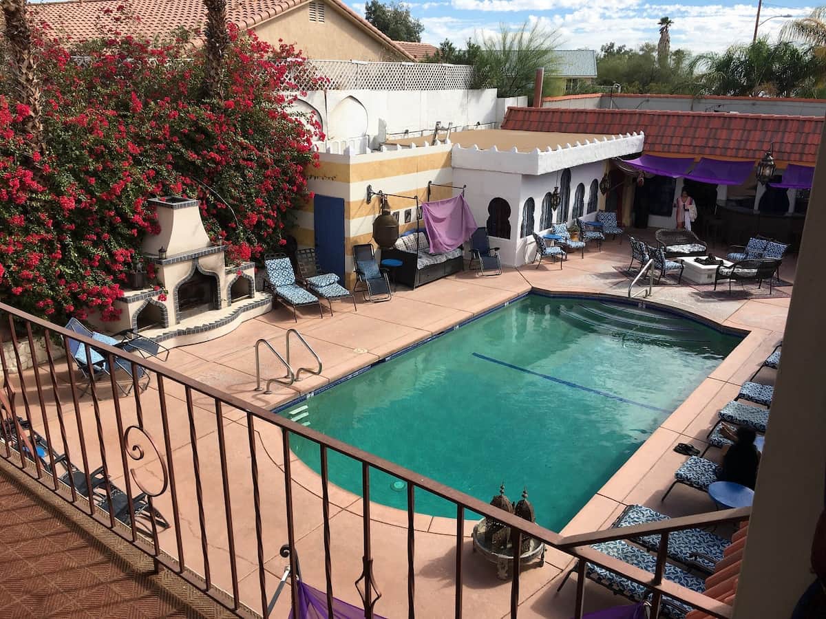 moroccan inspired hot spring pool and inner year of a resort at el morocco inn and spa california