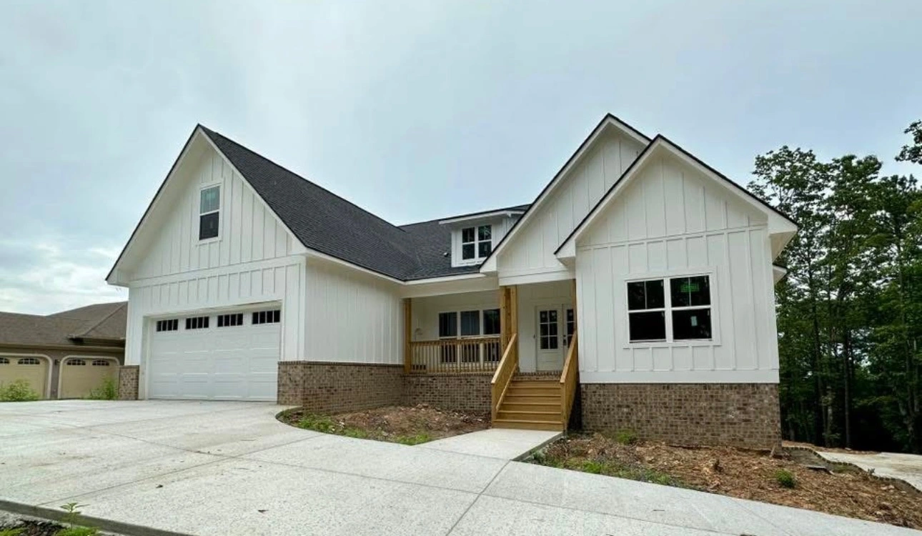 Tile flooring detail in Birmingham bathroom remodel