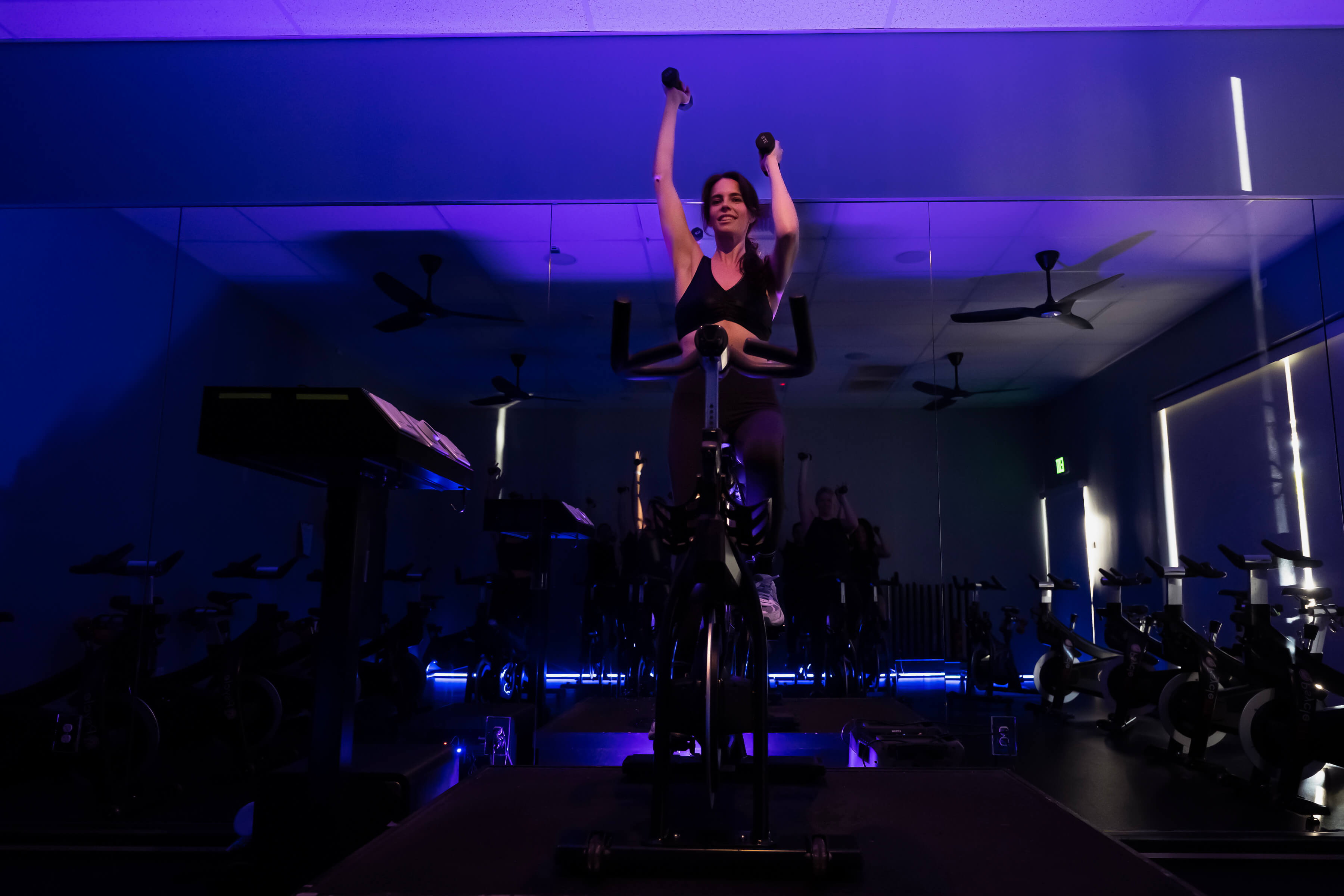 image of weightlifting session for a gym