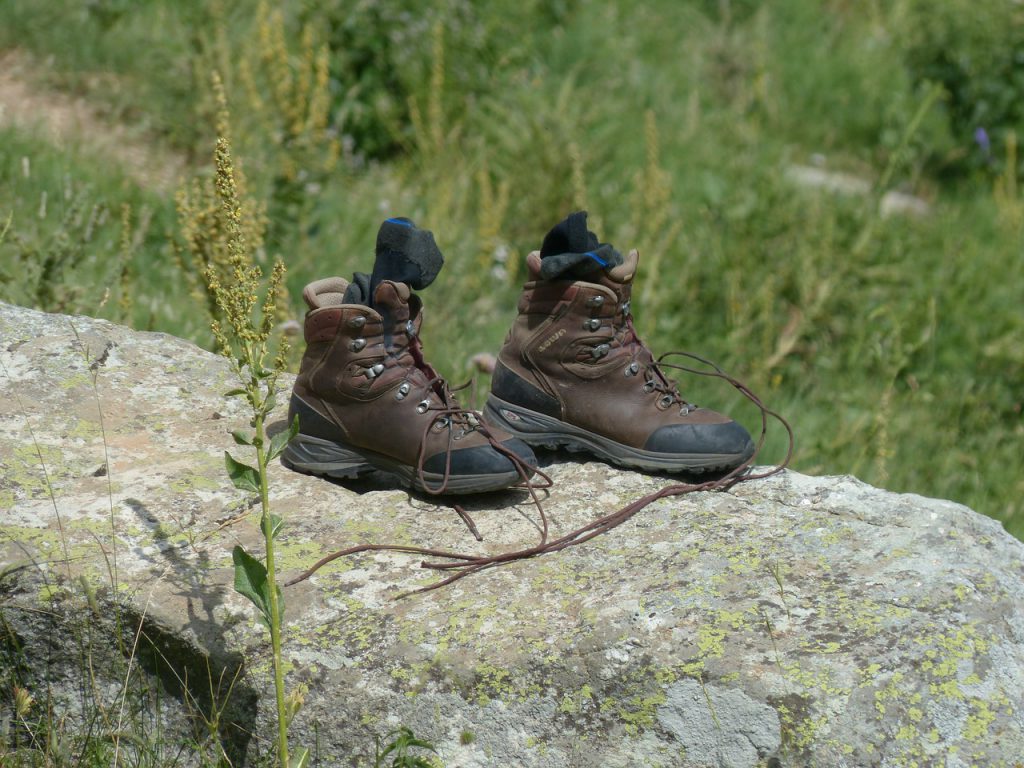 Leather-hiking-boots-1024x768.jpg