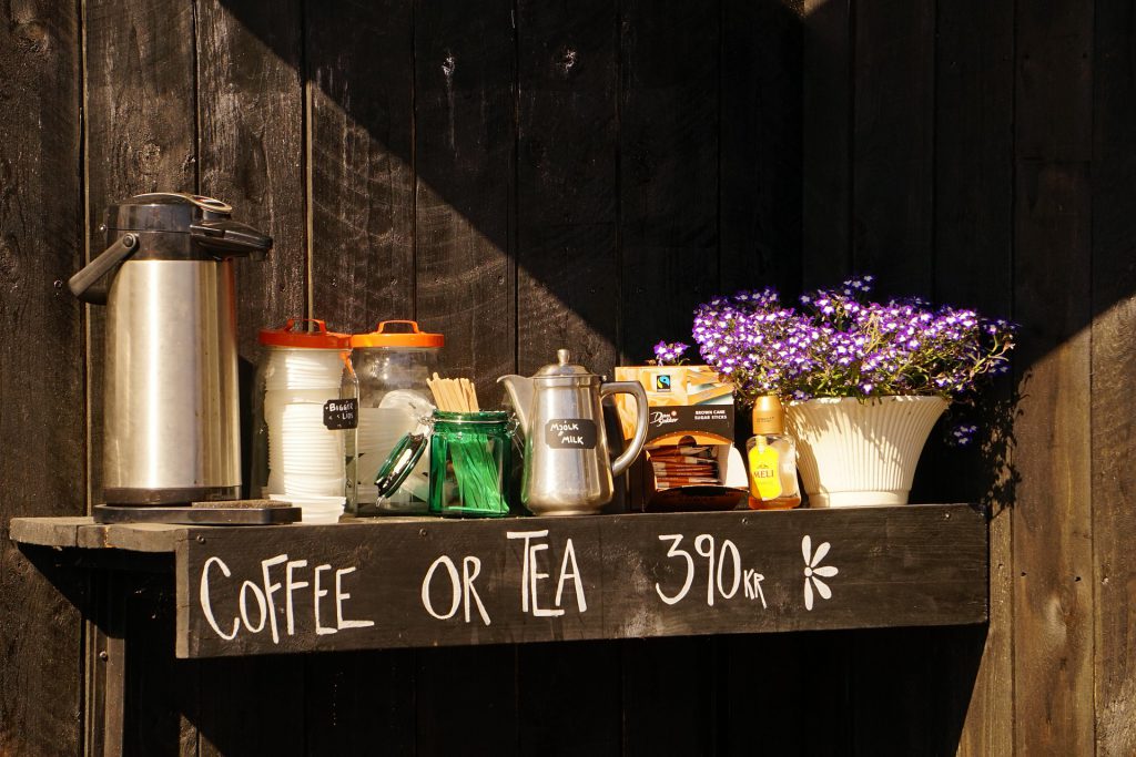 Tea-and-coffee-stand-Reykjavík-Iceland-1024x683