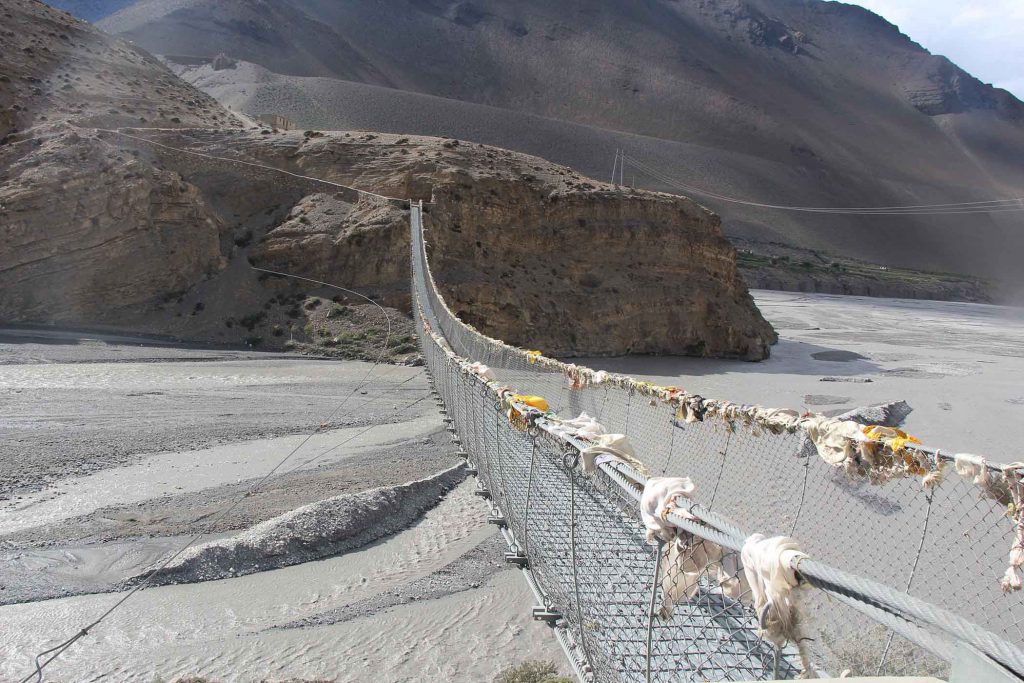 Bridge-near-Kagbeni-Mustang-1024x683.jpg