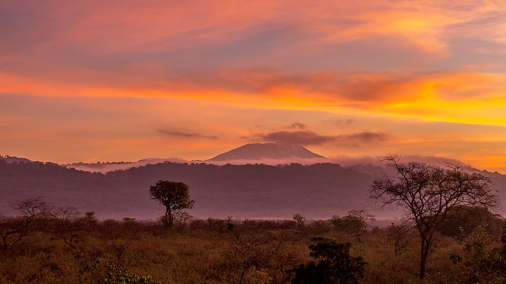 Tanzania_Mount_Meru_.jpg