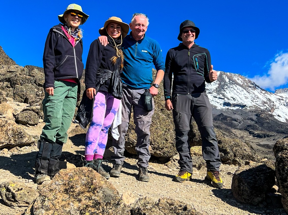 Kilimanjaro - Group on mountain - Landscape - Alicia Garrett