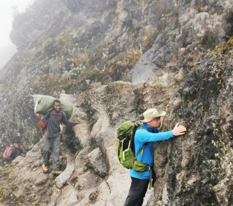 Moorland-zone-landscape-2-Kilimanjaro-barranco-wall