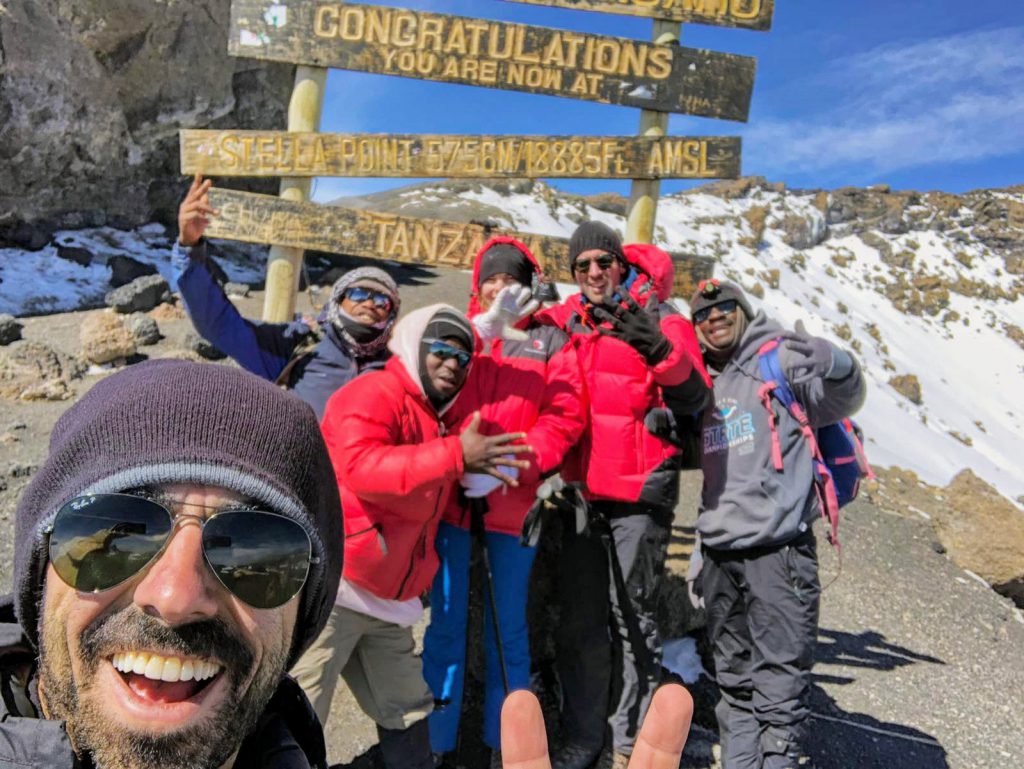 Kilimanjaro-Group-Photo-Stella-Point-1024x769.jpg