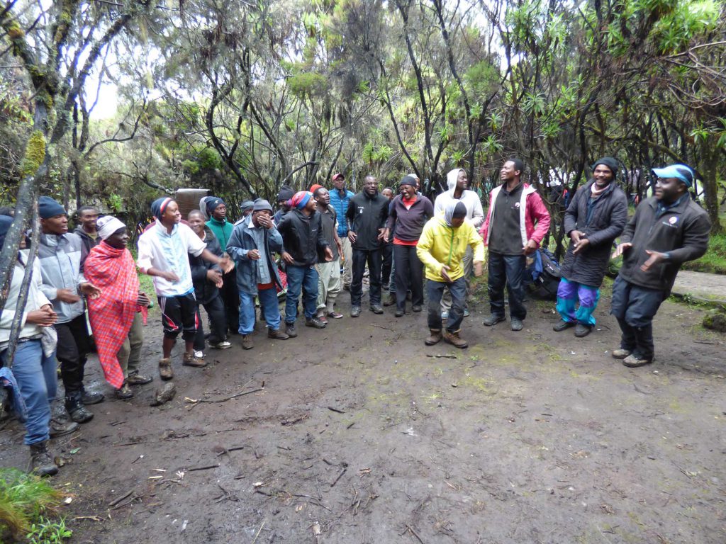 Kilimanjaro-tipping-ceremony-1024x768.jpg