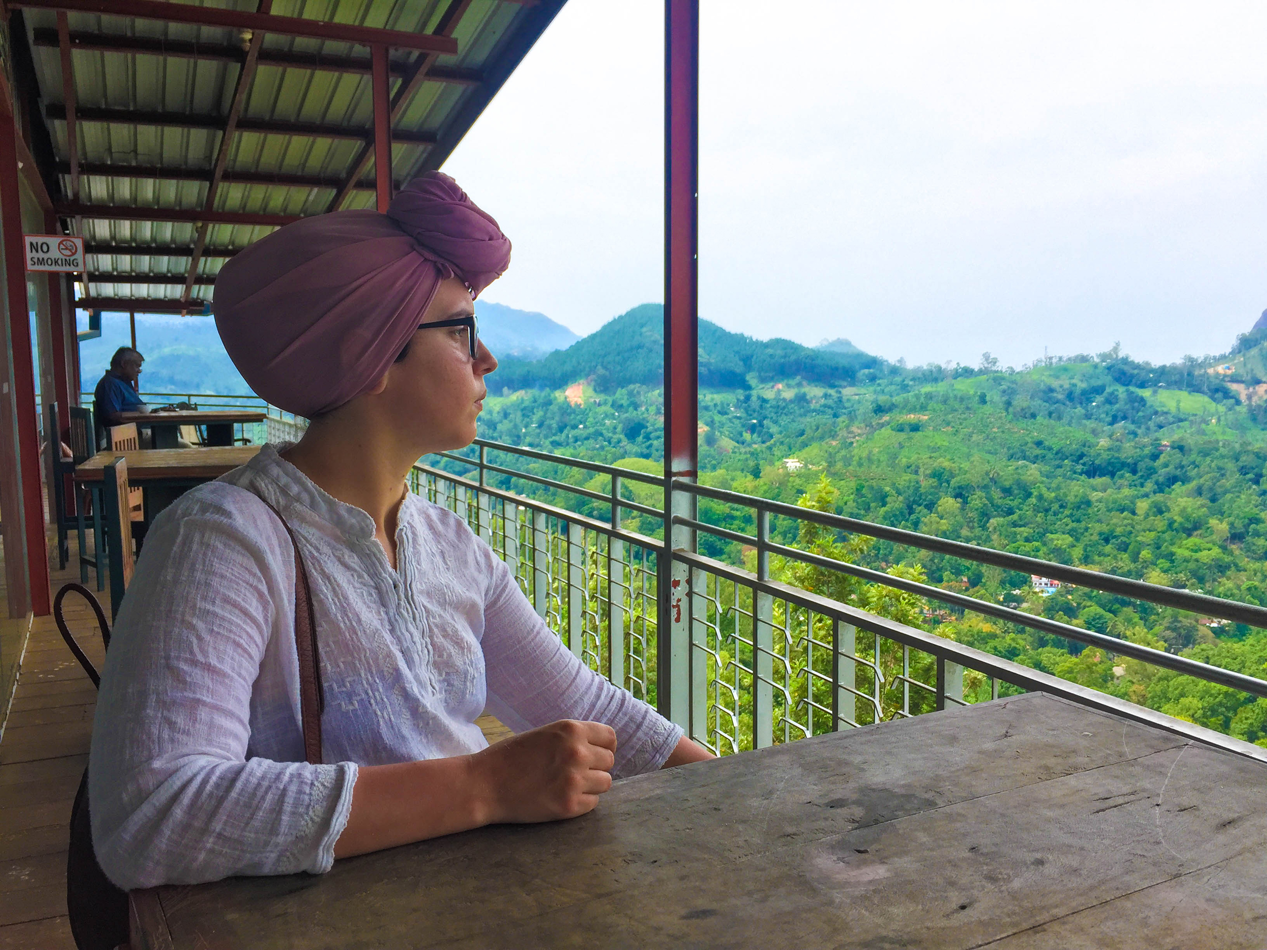 Overlooking-Tea-Estate-Sri-Lanka.jpg