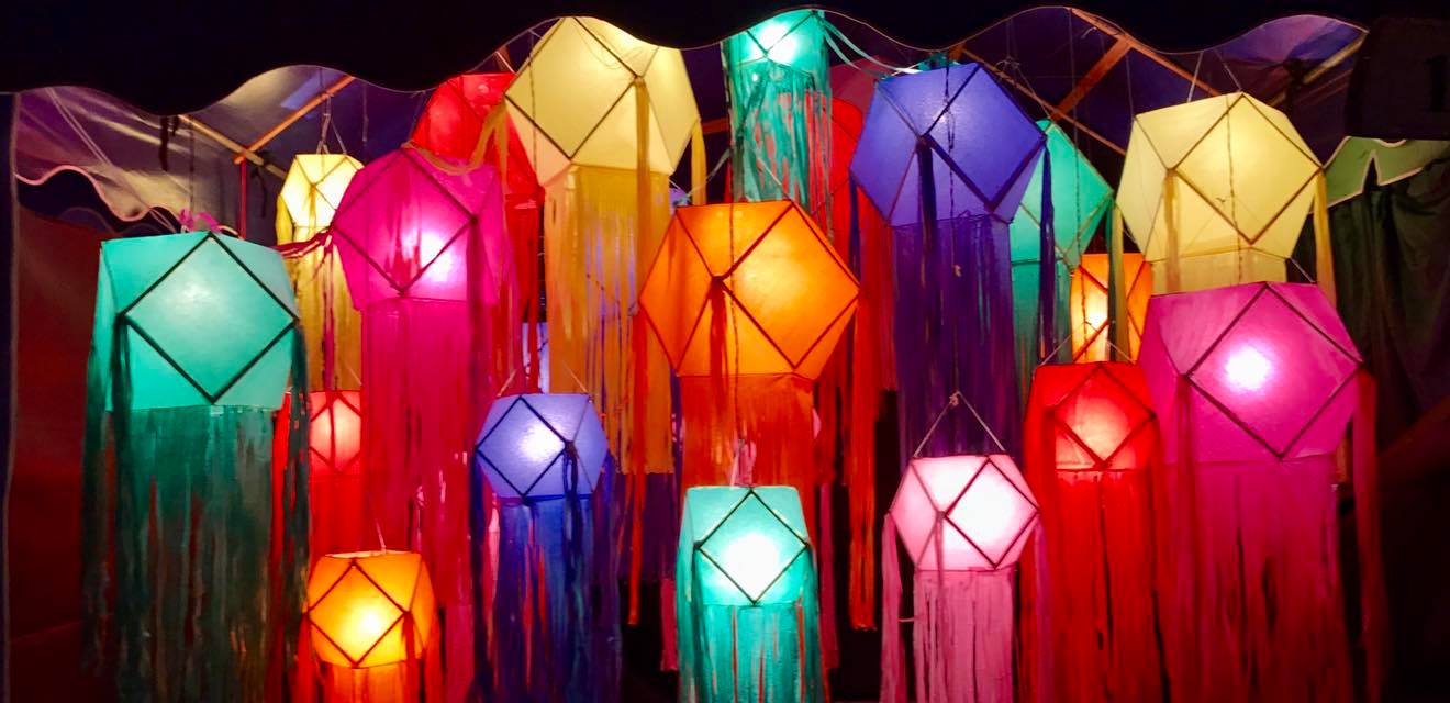 Sri-Lankan-Lanterns.jpg