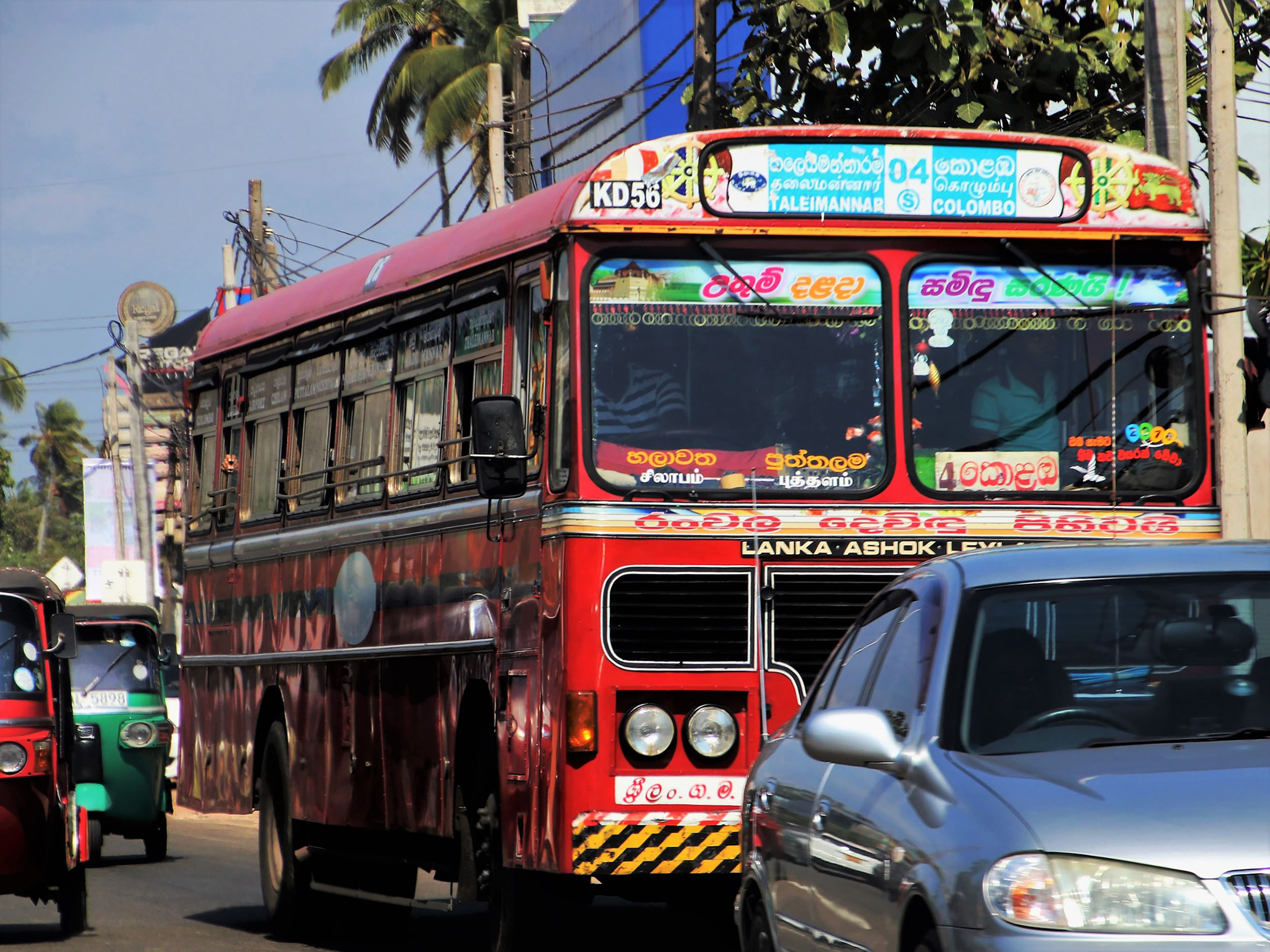 Local-Bus-Sri-Lanka.jpg