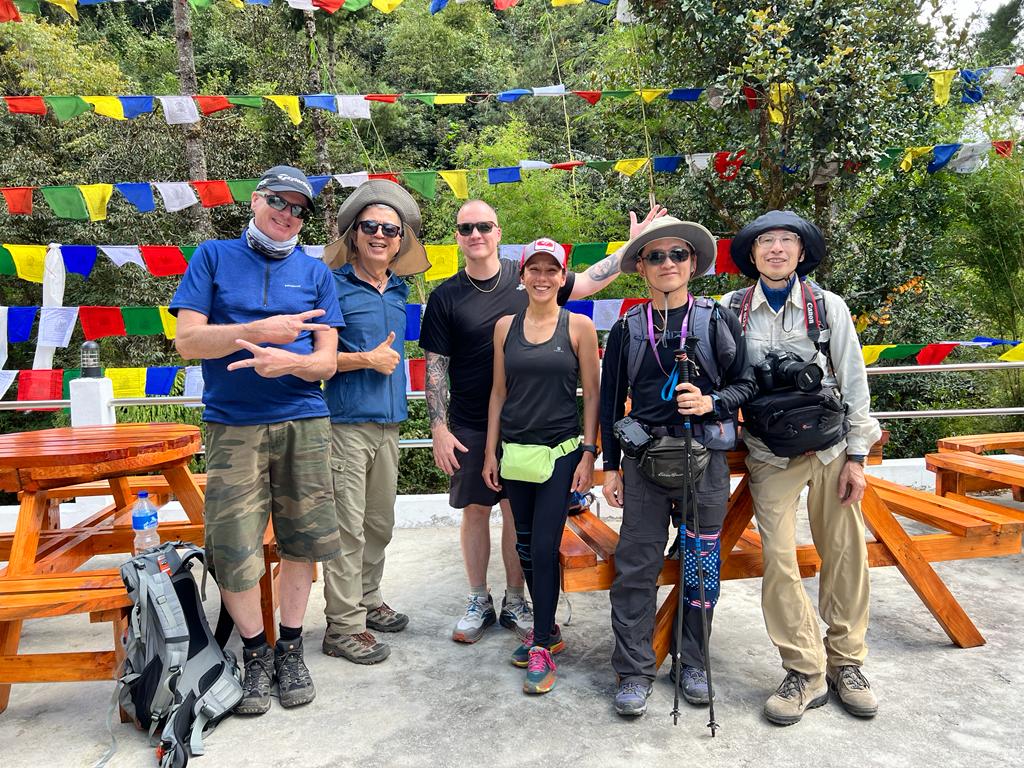 Matt & Betriz. EBC trekker group pic Nepal