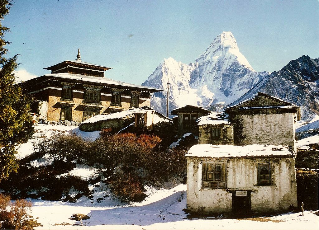 Tengboche 1974 by clemensmarabu