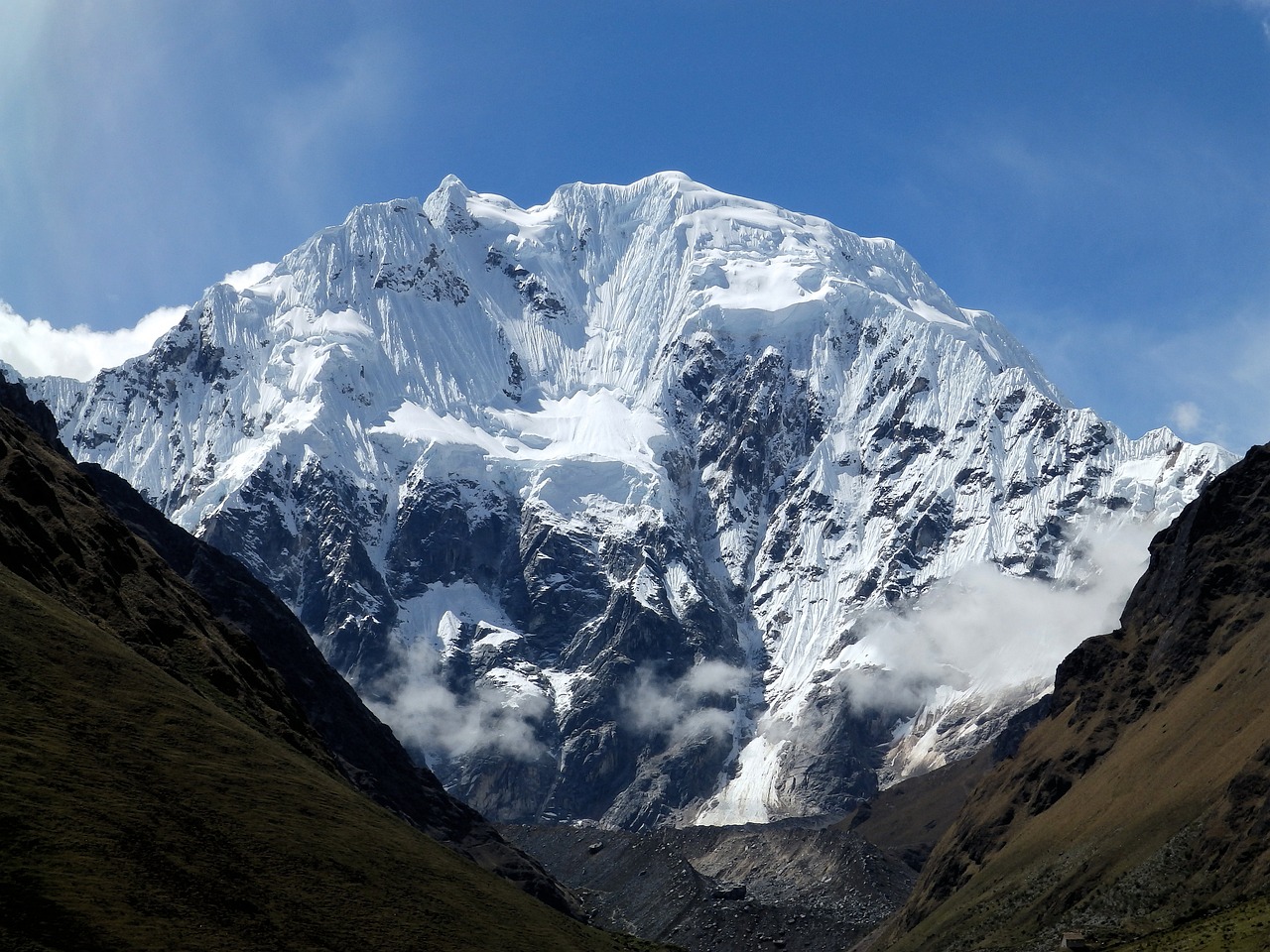 salkantay-snowy-mountain-peru-machu-picchu