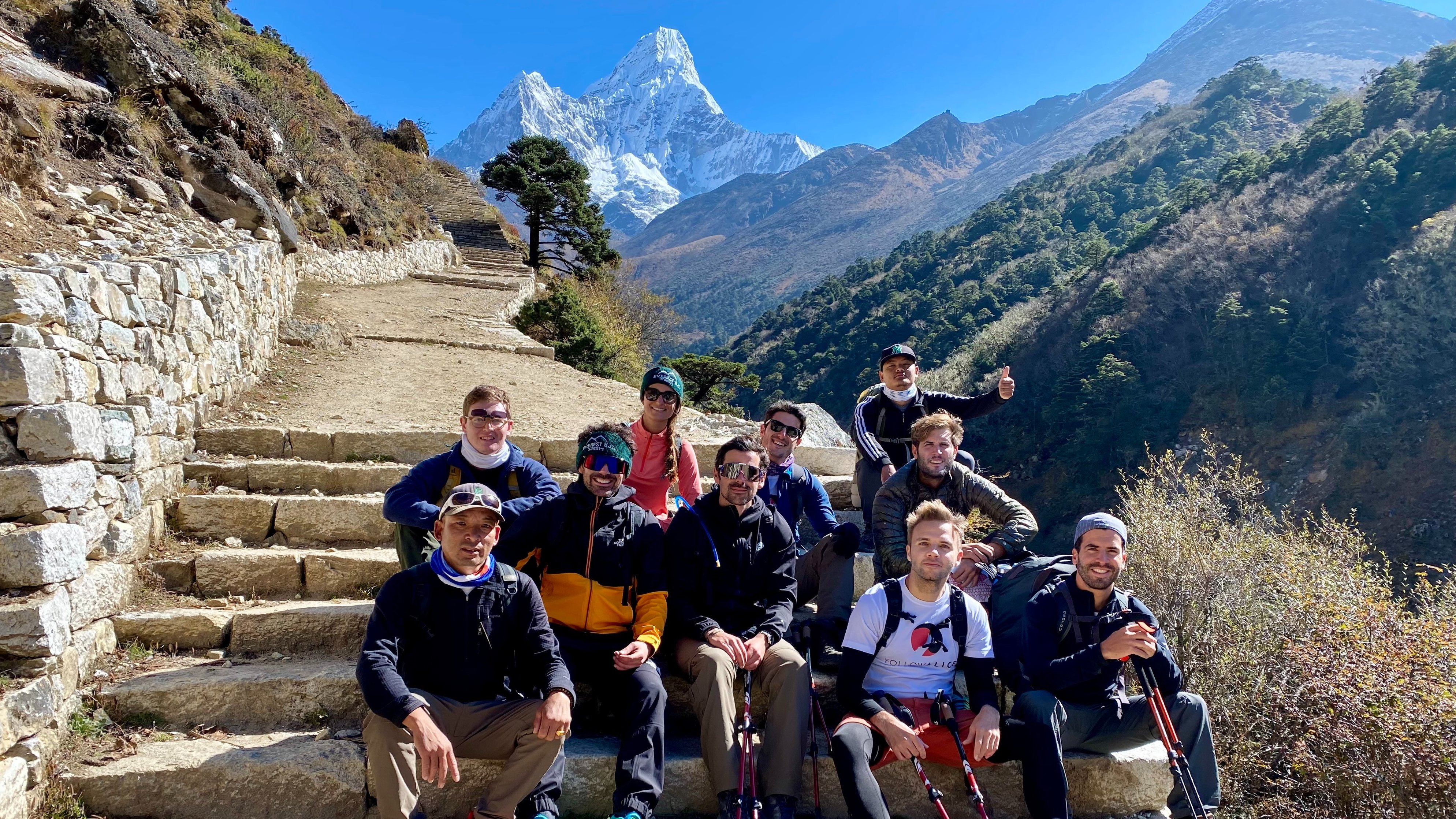 EBC trek Ama Dablam path group photo FA