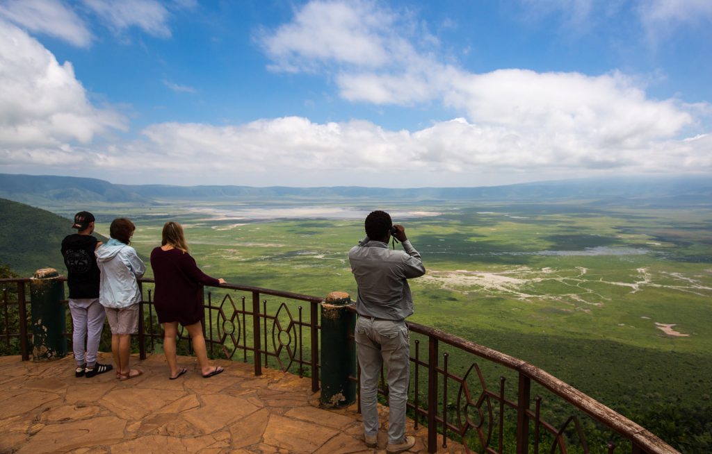 ngorongoro-crater-2735622_1920-1024x654.jpg