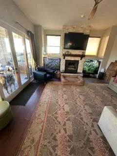 Maintained living room in Catalina Foothills, AZ — Tucson Supreme Clean recurring cleaning service