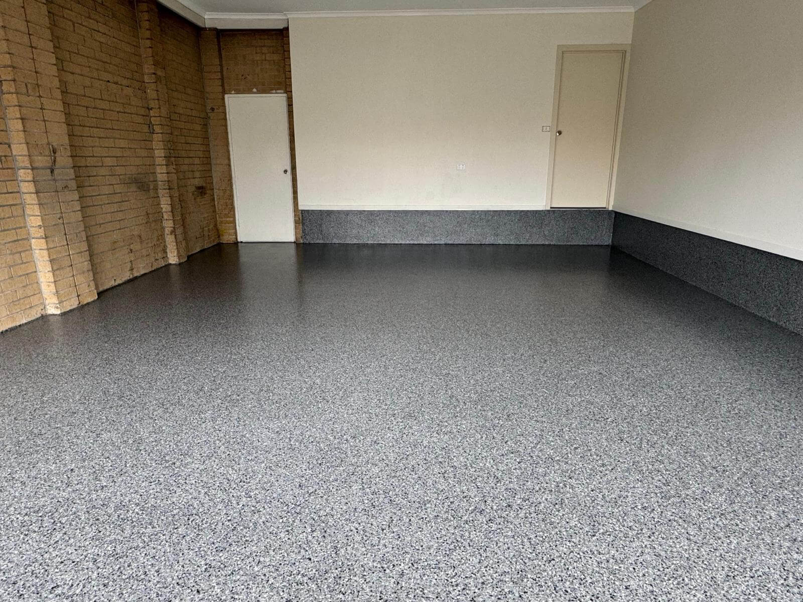garage floor coating wiht epoxy flake floor finish melbourne vic