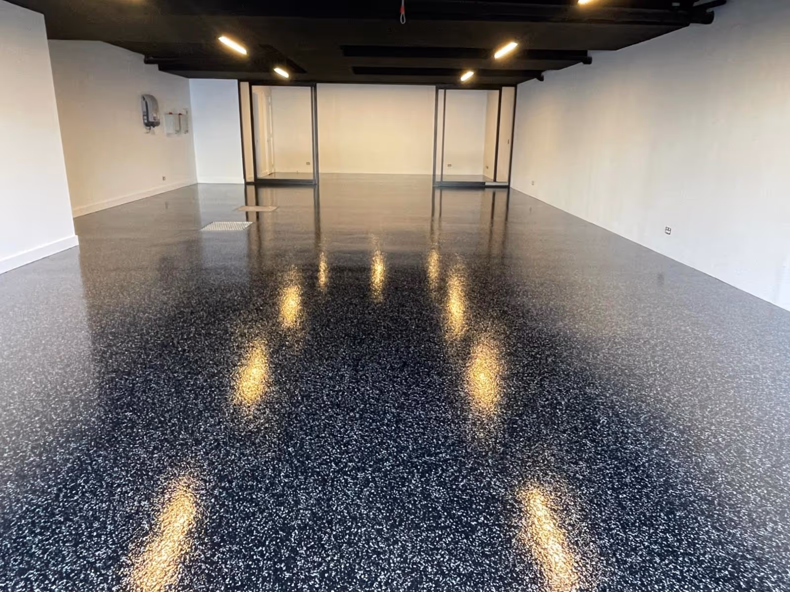 DARK epoxy flake floor for garage floors in melbourne