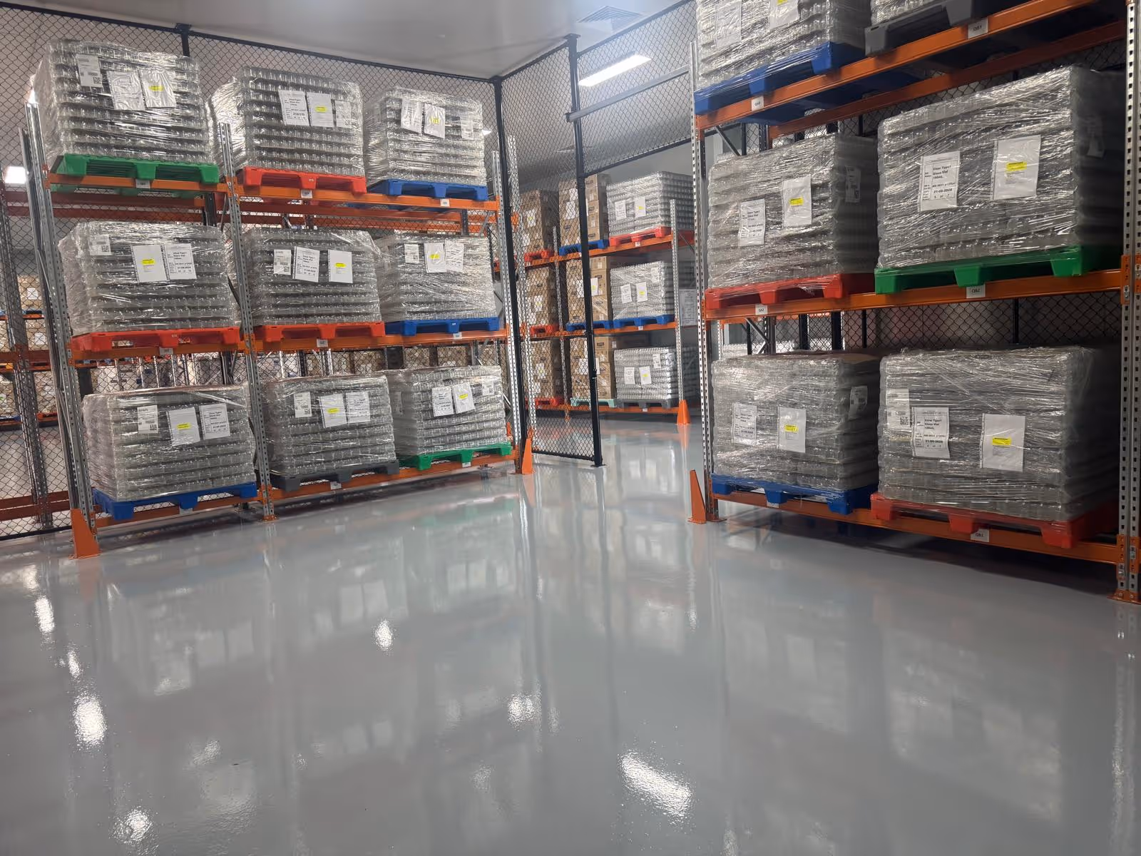 Warehouse gray single color epoxy floor in melbourne