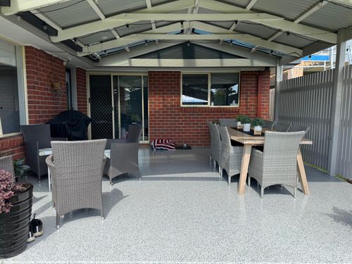 Epoxy flake floor for melbourne patios, driveways and pool decks