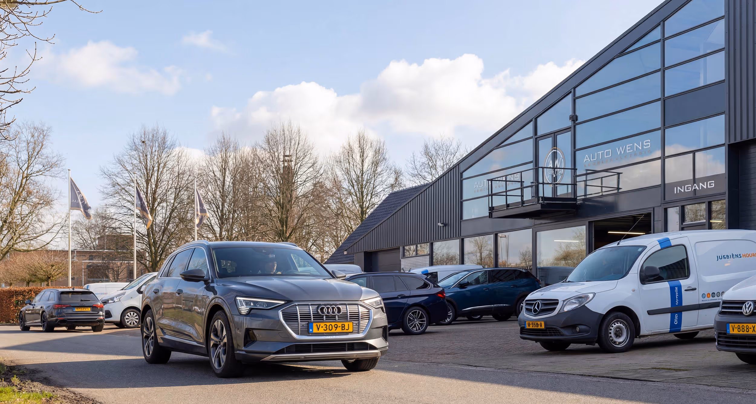 Een proefrit van een klant uit Drachten in een occasion van Auto Wens