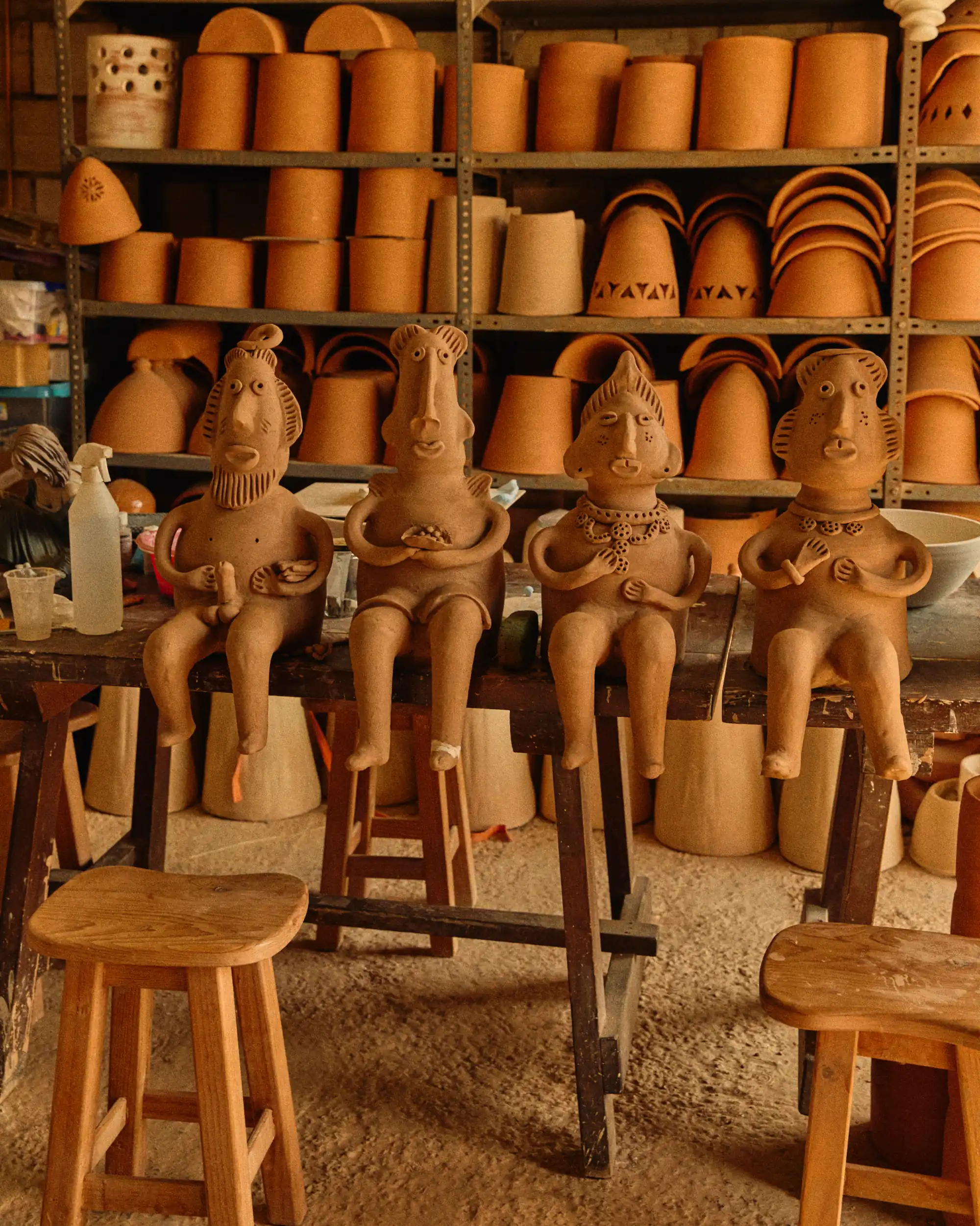 little statues