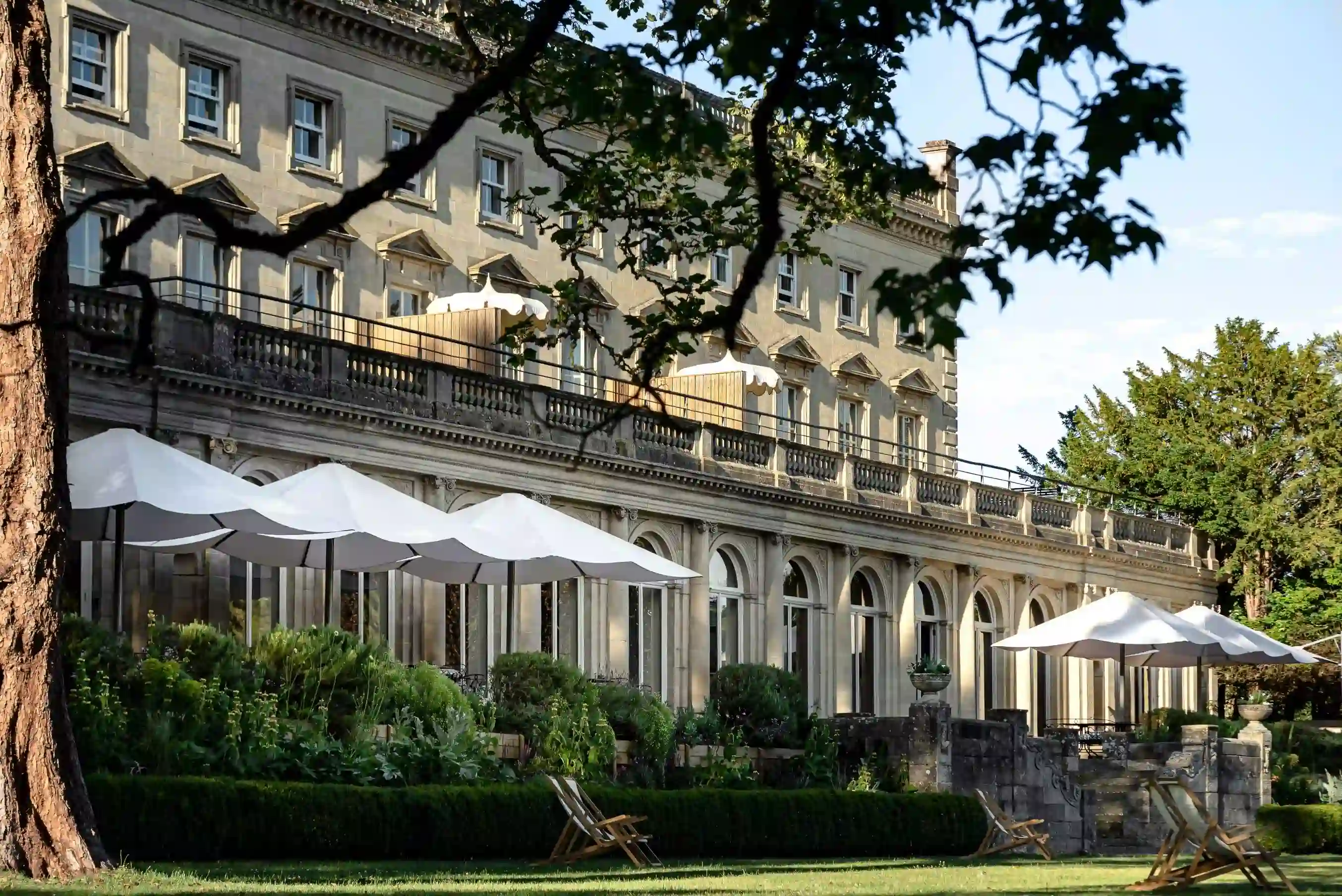 Celebrate the Summer at Cowley Manor