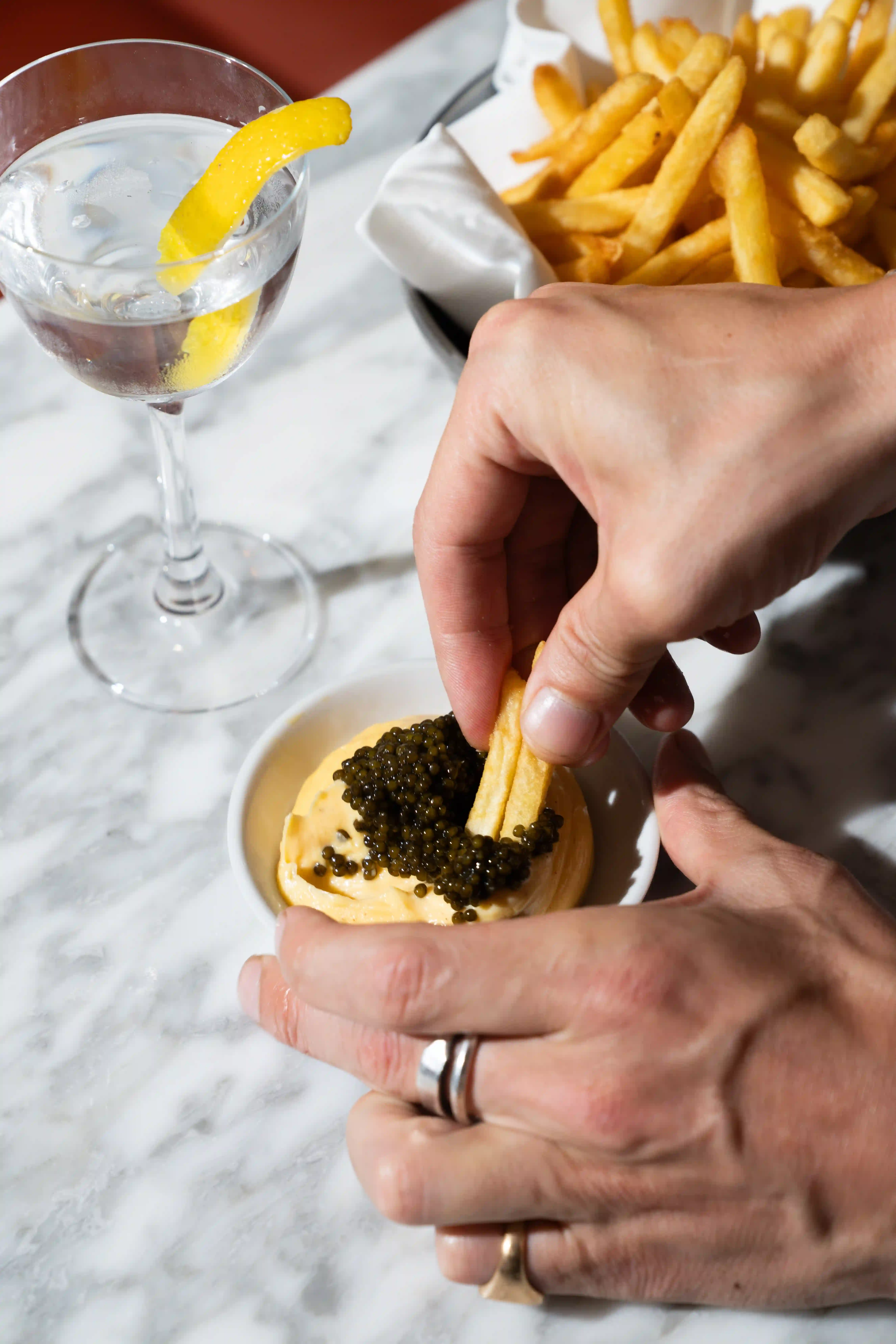 Les yeux rivés sur les frites chez Temple & Chapon