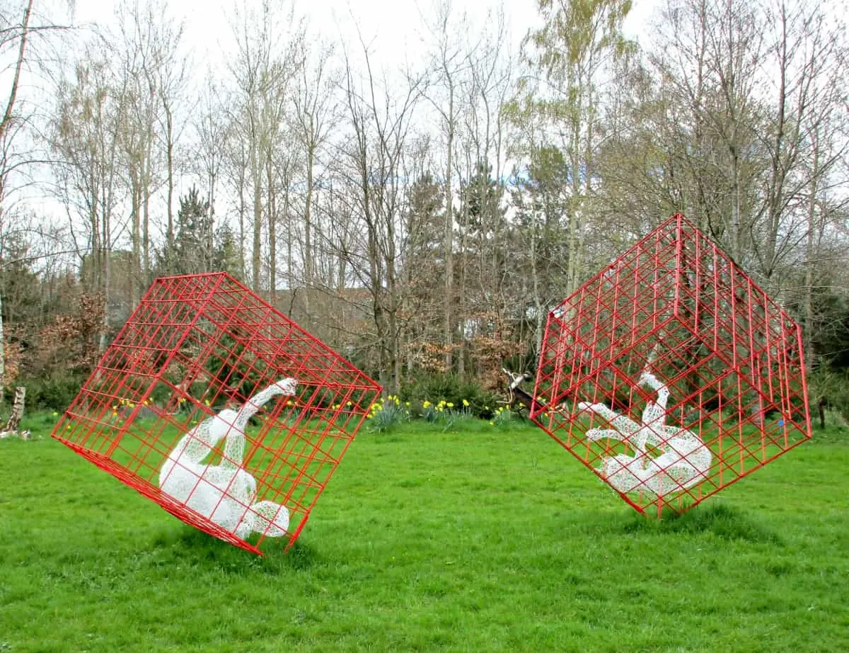 Parque de esculturas en el hotel Cowley Manor en los Cotswolds