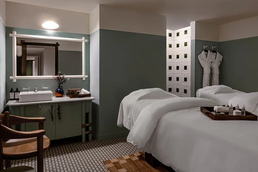 A 4-Star Hotel in Val d’Isère: Where Boutique Luxury Meets Alpine Soul