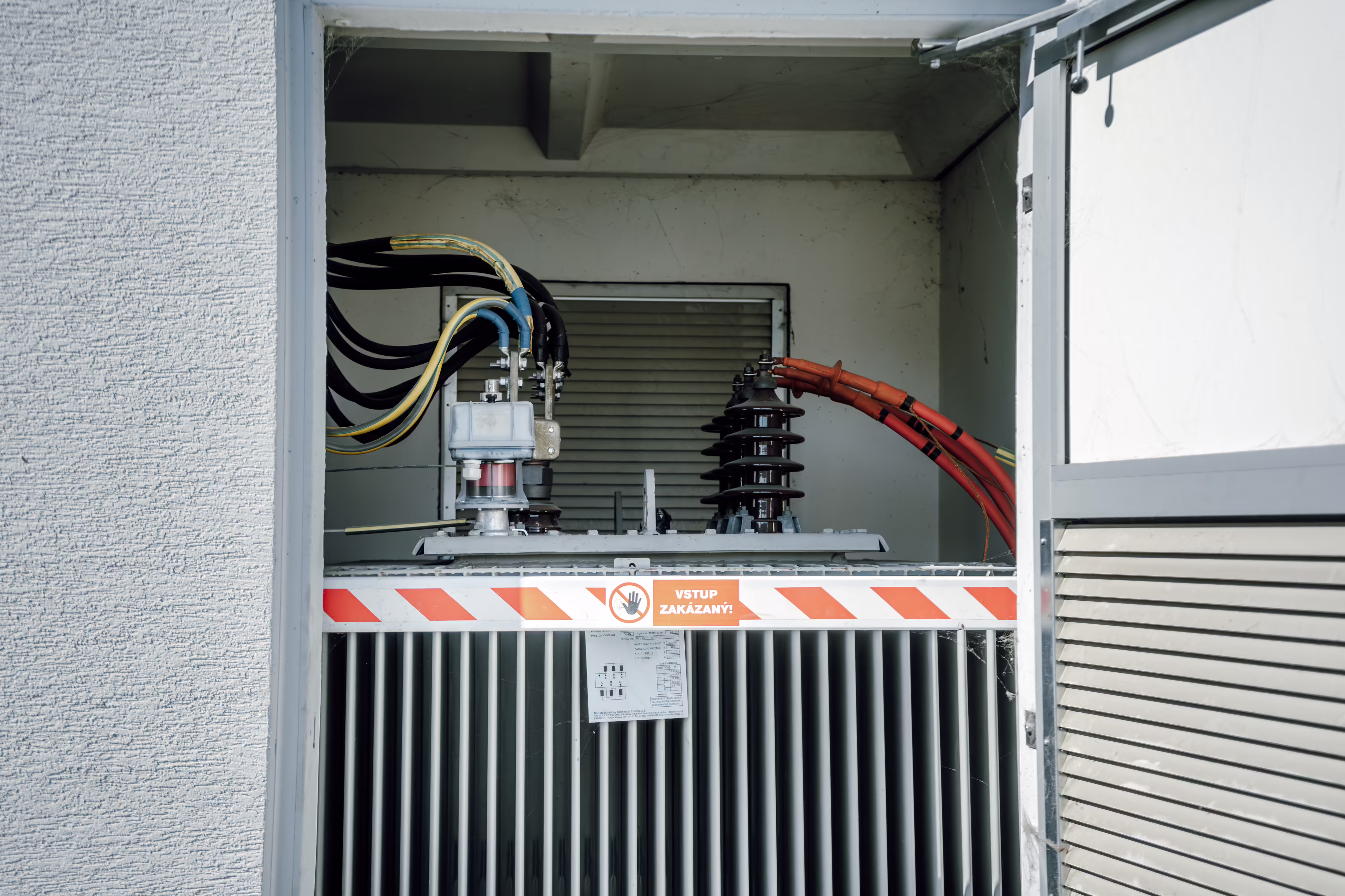 Miestne distribučné stanice