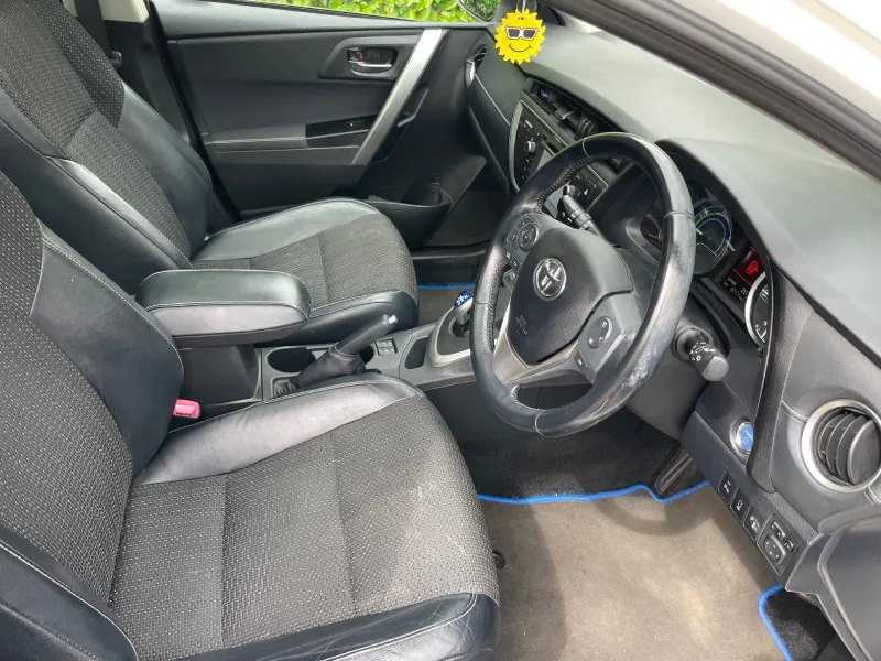 Toyota Auris 1.8 VVT-h Excel
