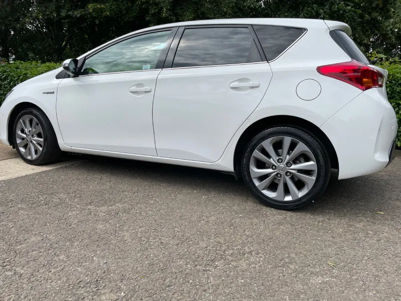Toyota Auris 1.8 VVT-h Excel