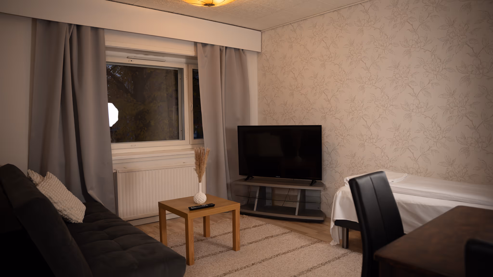 image of delicious breakfast spread (for a bed & breakfast)