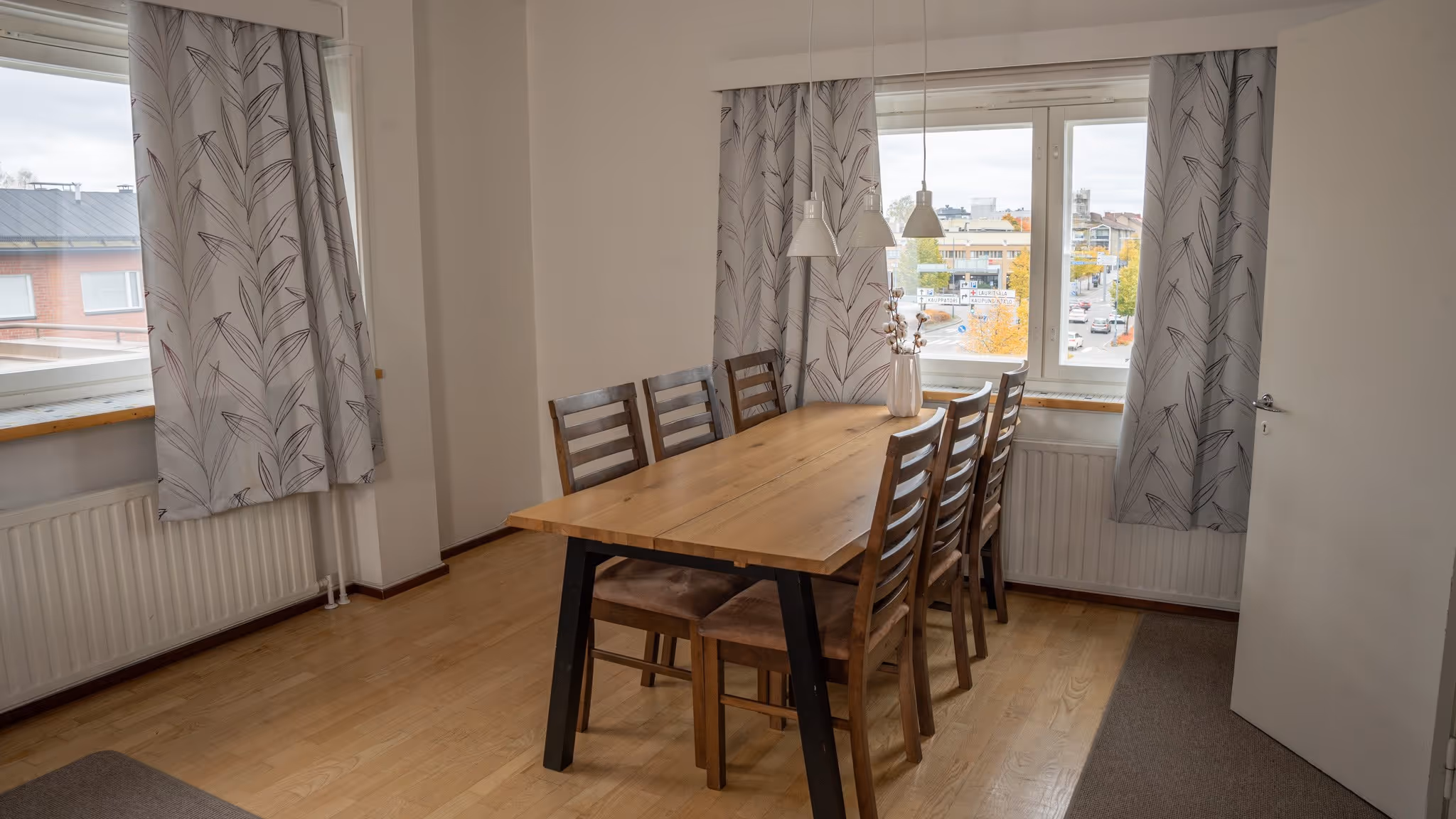 image of past commercial project (for an interior design firm)