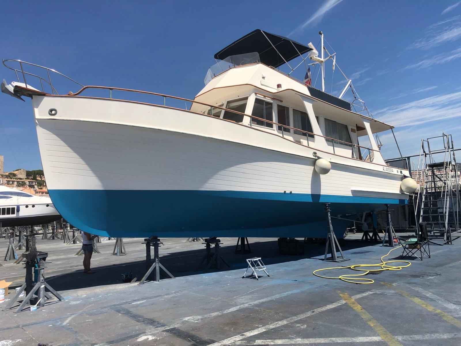 services de moteurs de yachts