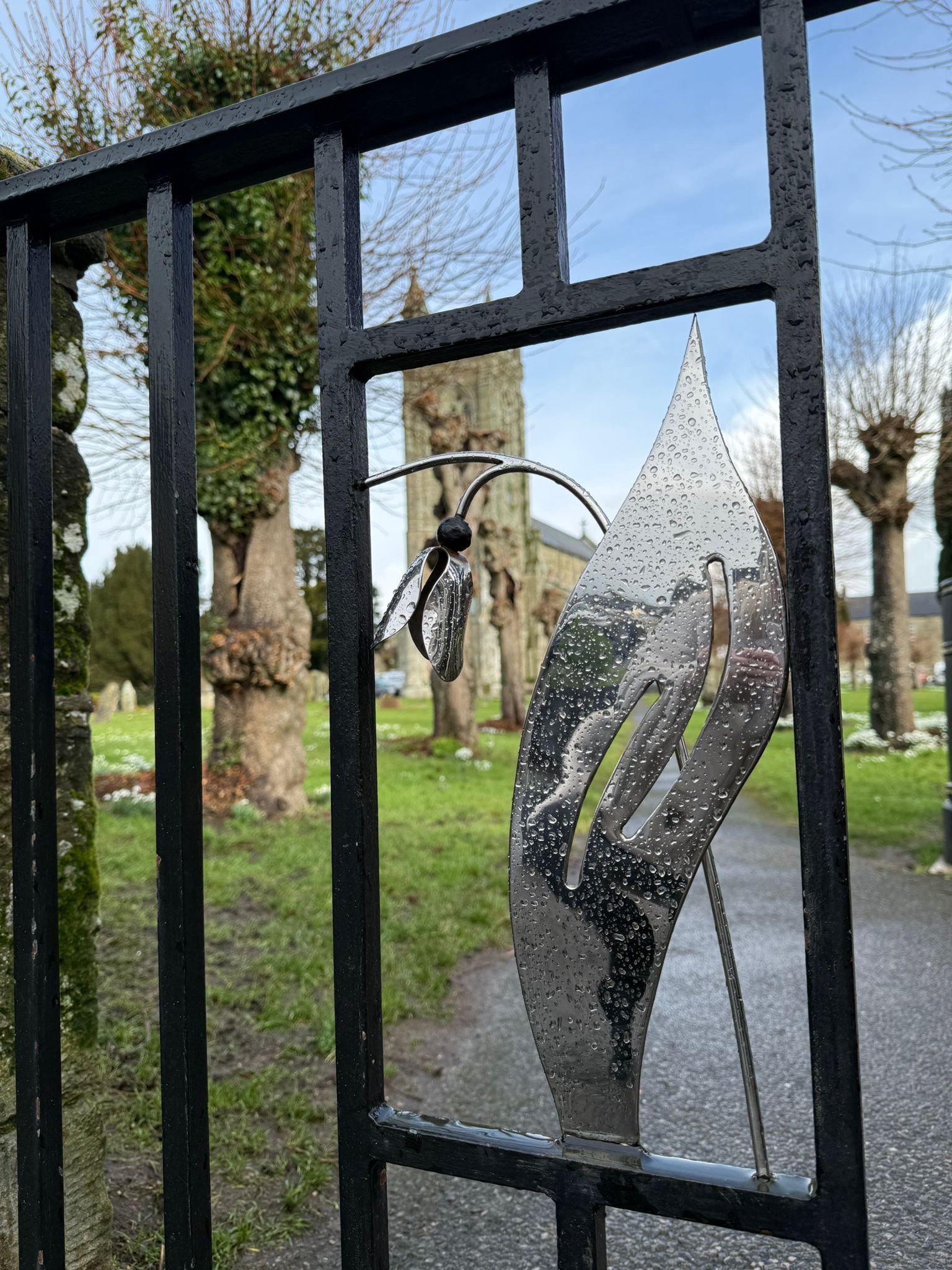 Italian cottage between the vineyards
