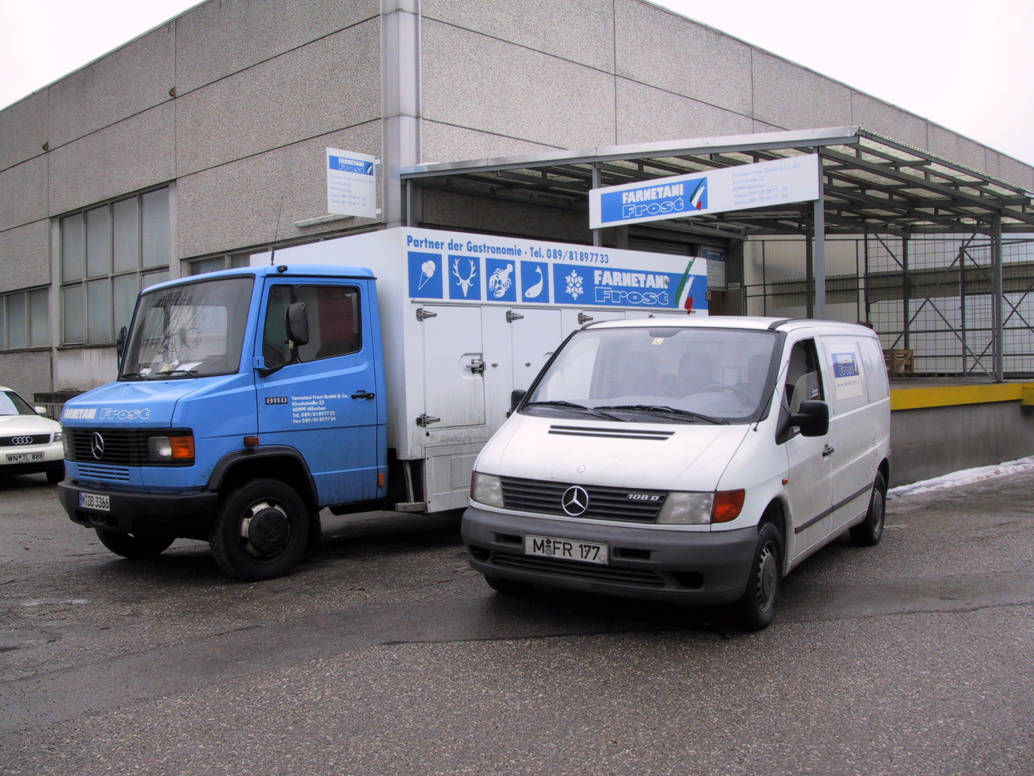 TiLa Gastronomie-Service – Team und Fahrzeuge, 2000