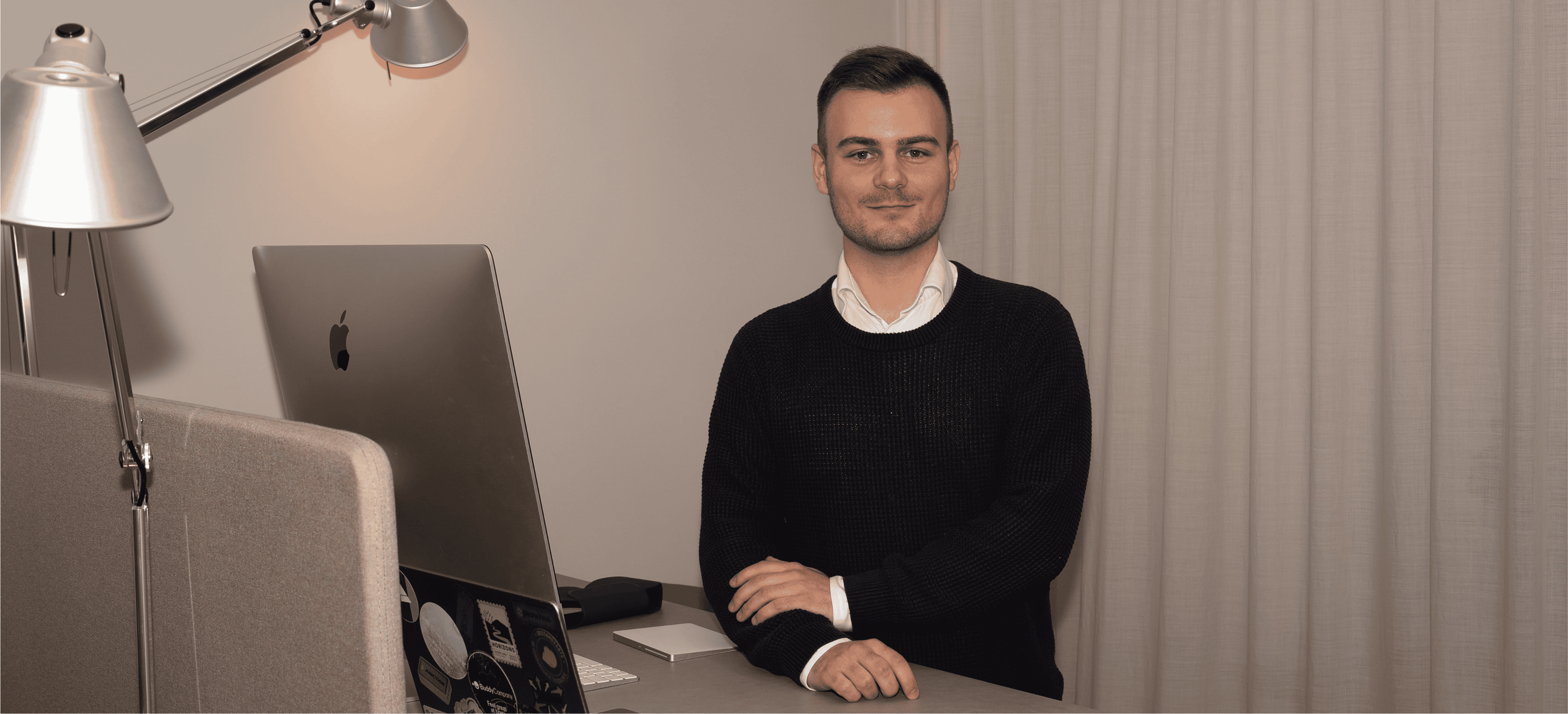 image of networking event (for a b2b saas)