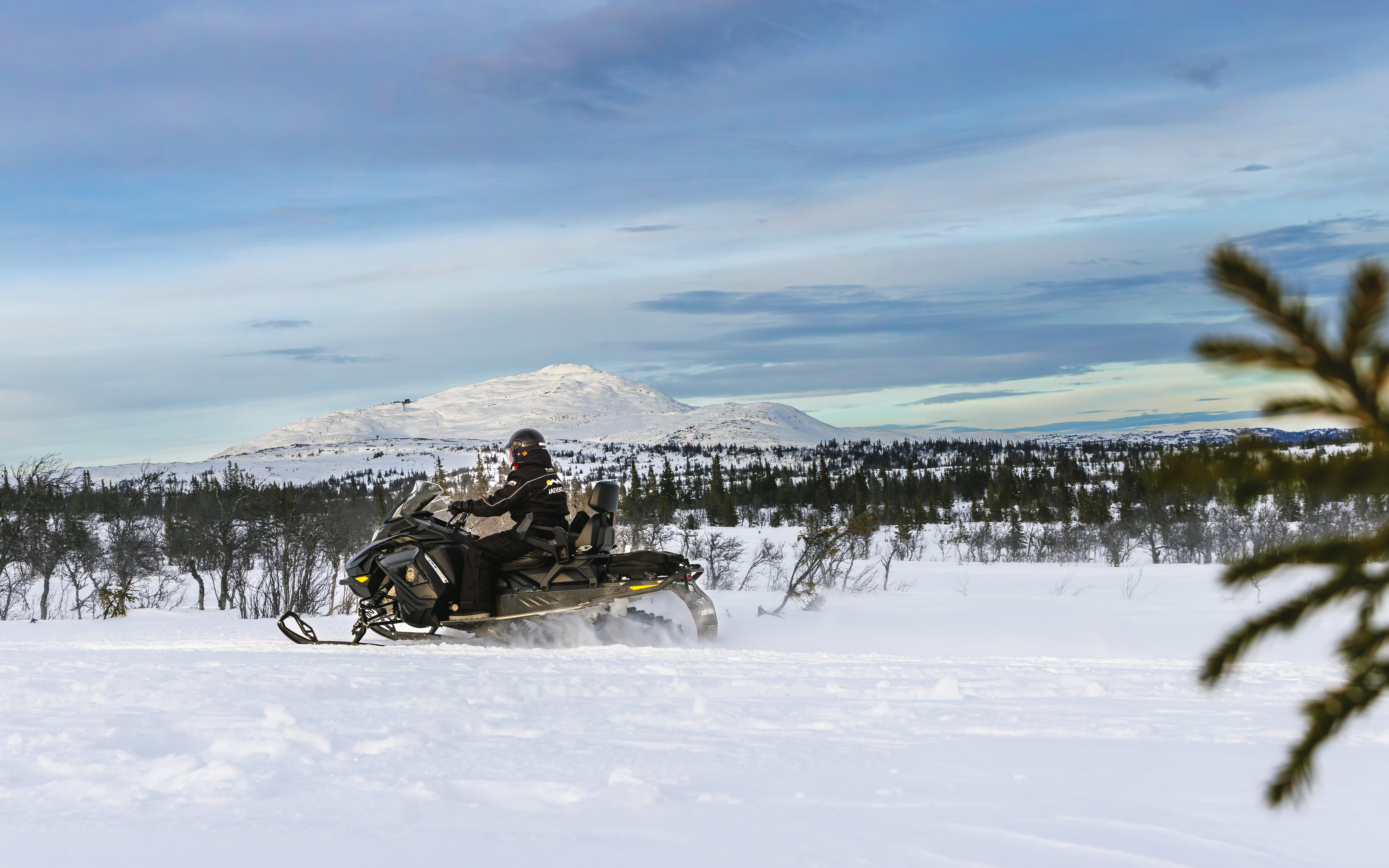 premium ice driving event Sweden