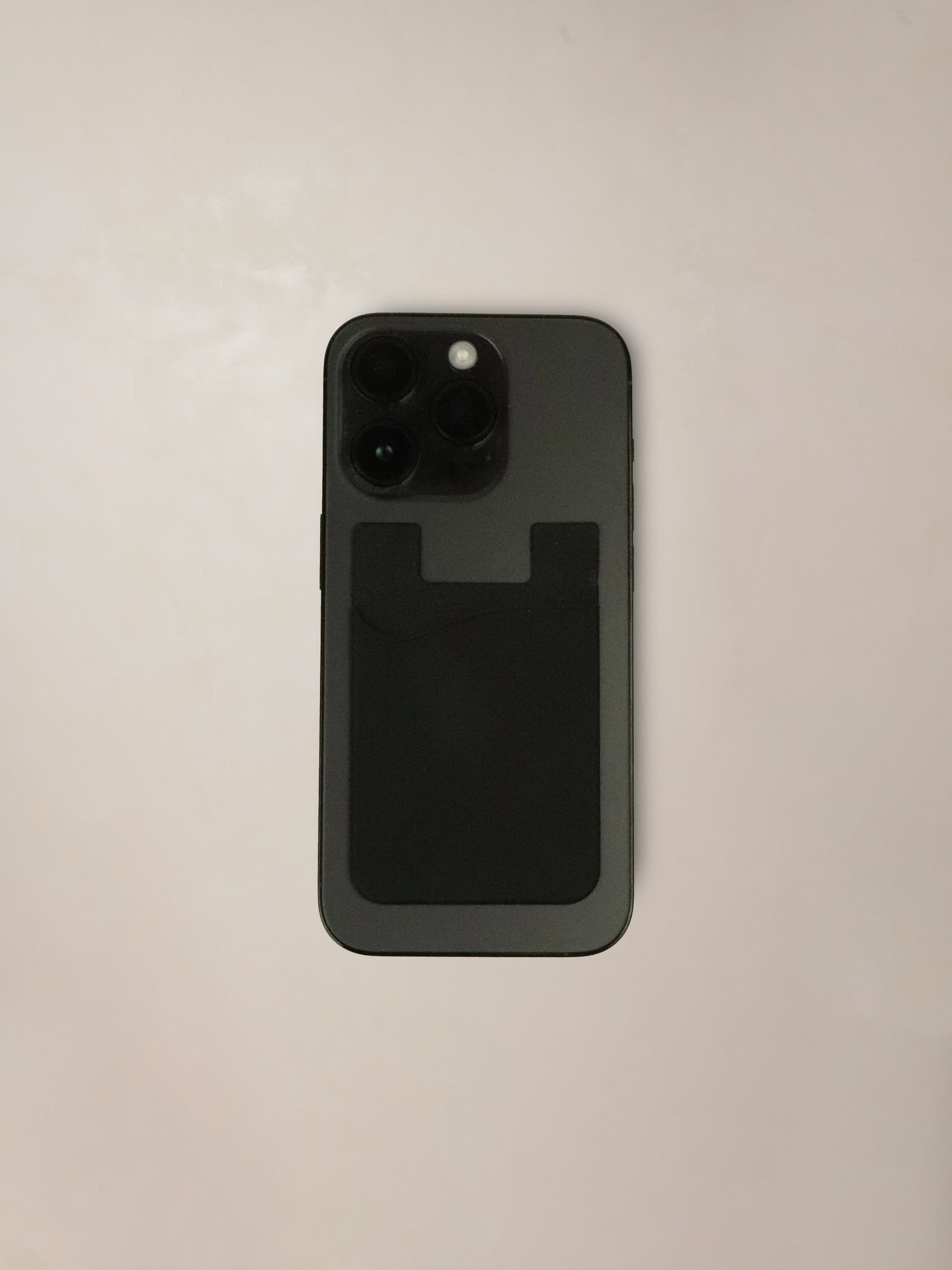Compatible with all phone models, this silicone card holder keeps your cards secure and always within reach.