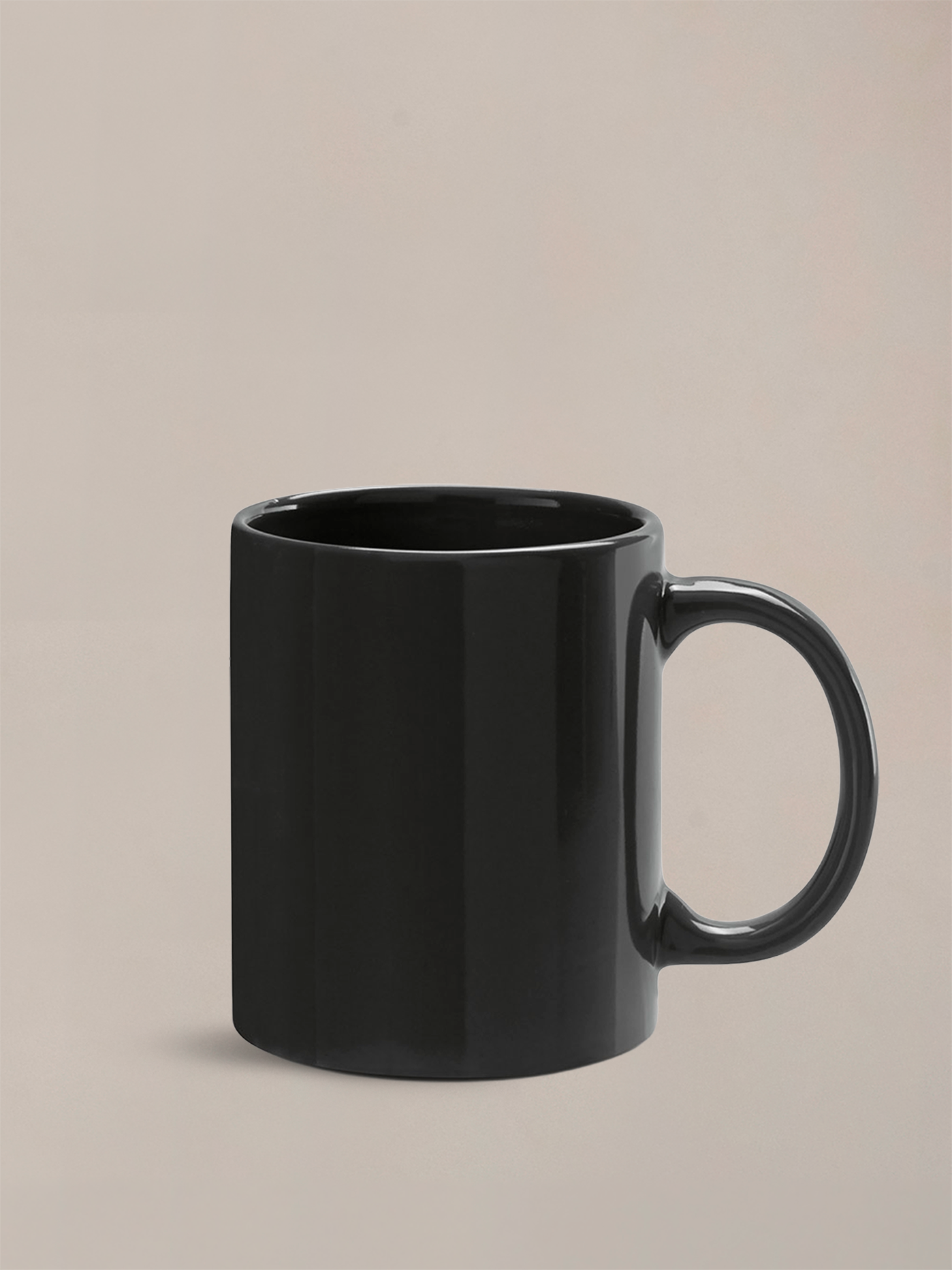 However you like to enjoy it, this mug becomes truly yours when personalized with your team colors.