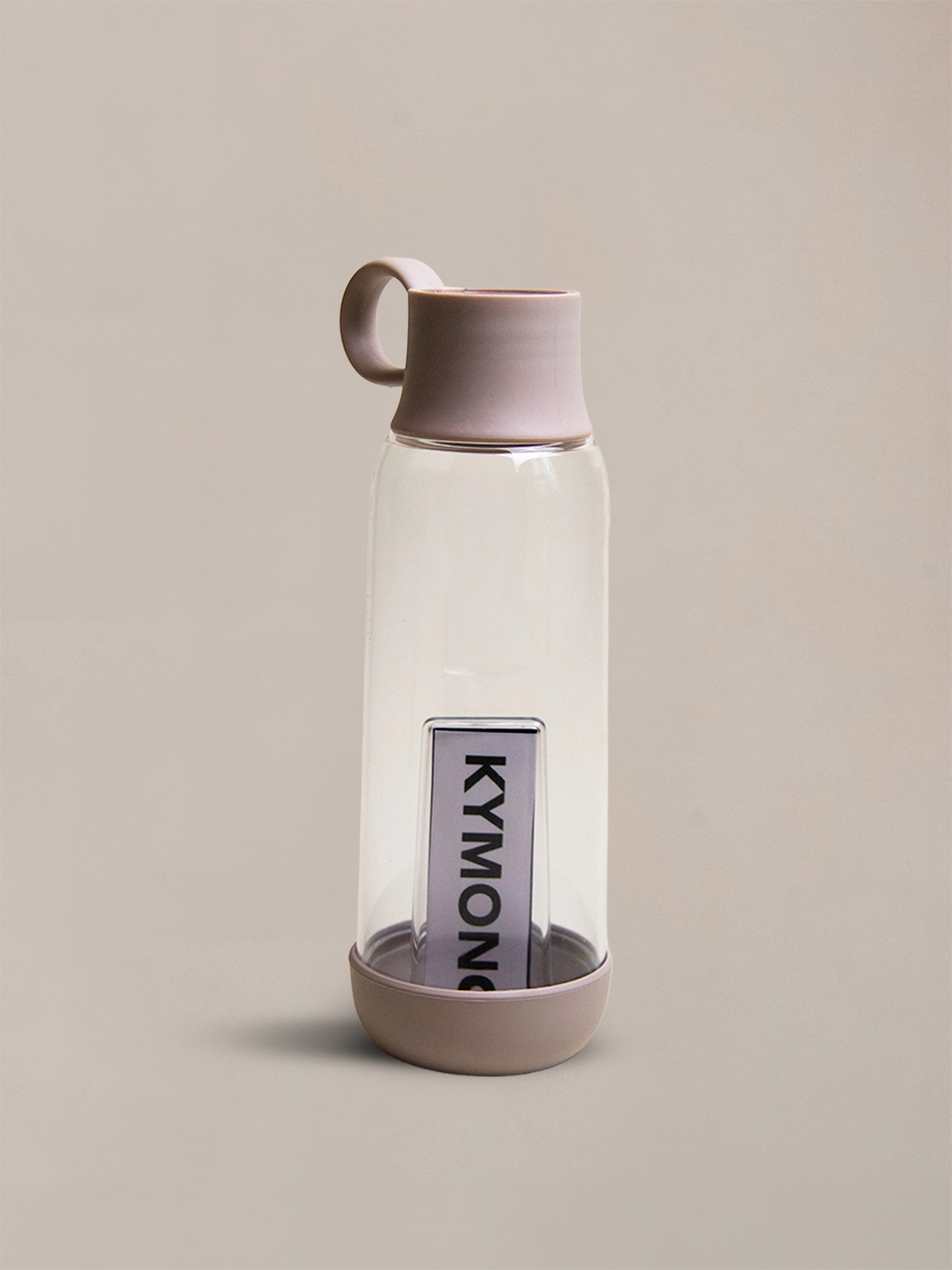 Proudly Made in France, the Gobi Original blends functionality, sustainability, and elegant design into an everyday essential made from carefully chosen materials.