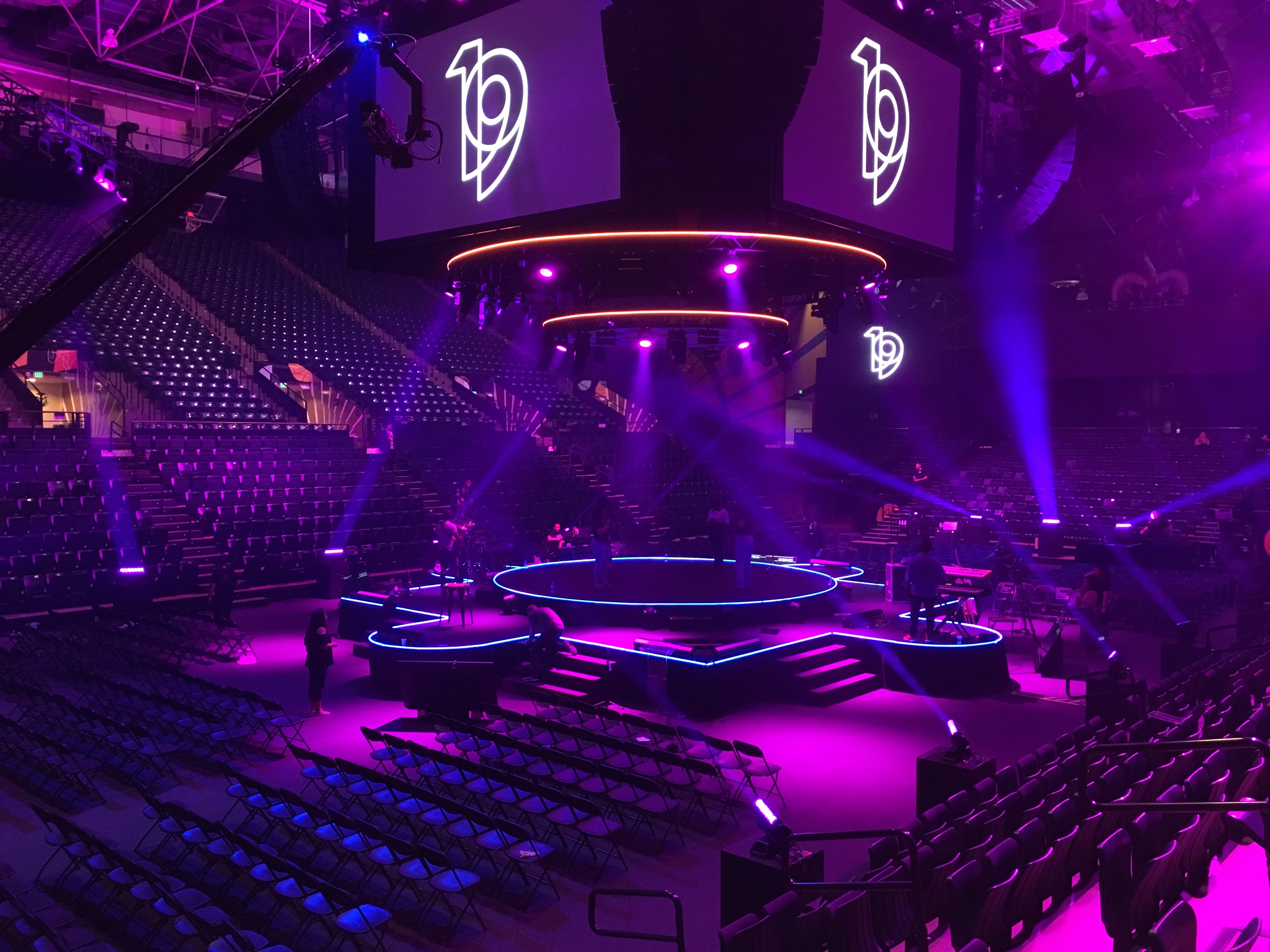 A beautiful design from Reach Communications involving custom curved housings for the stage and our rentable LED tape products for overhead circular truss.  This project was entirely installed by our end user.