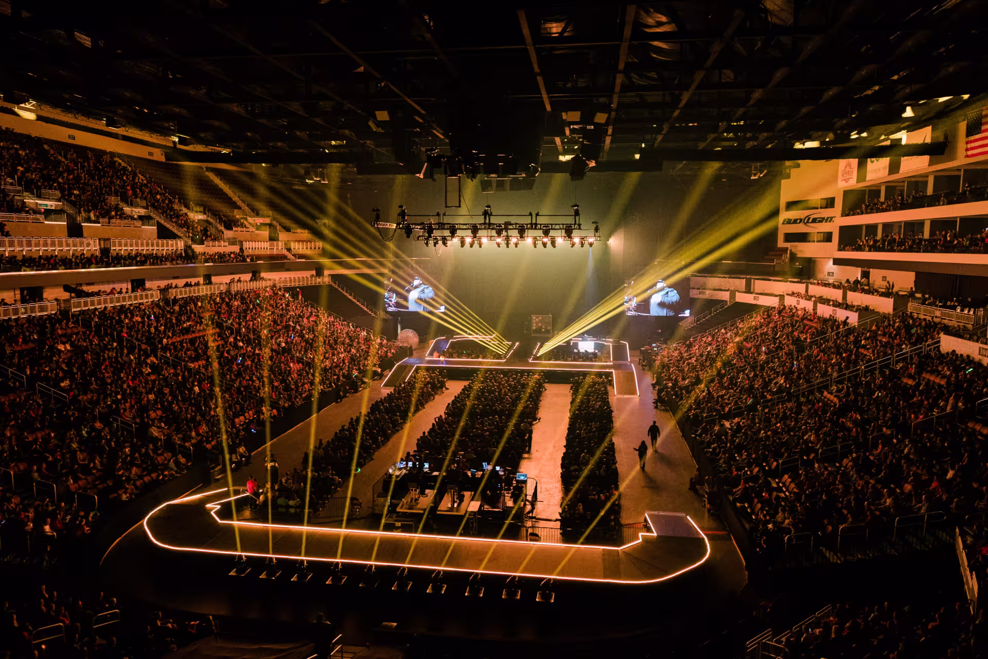 Dude Perfect Live at Intrust Bank Arena (Wichita, 2021)