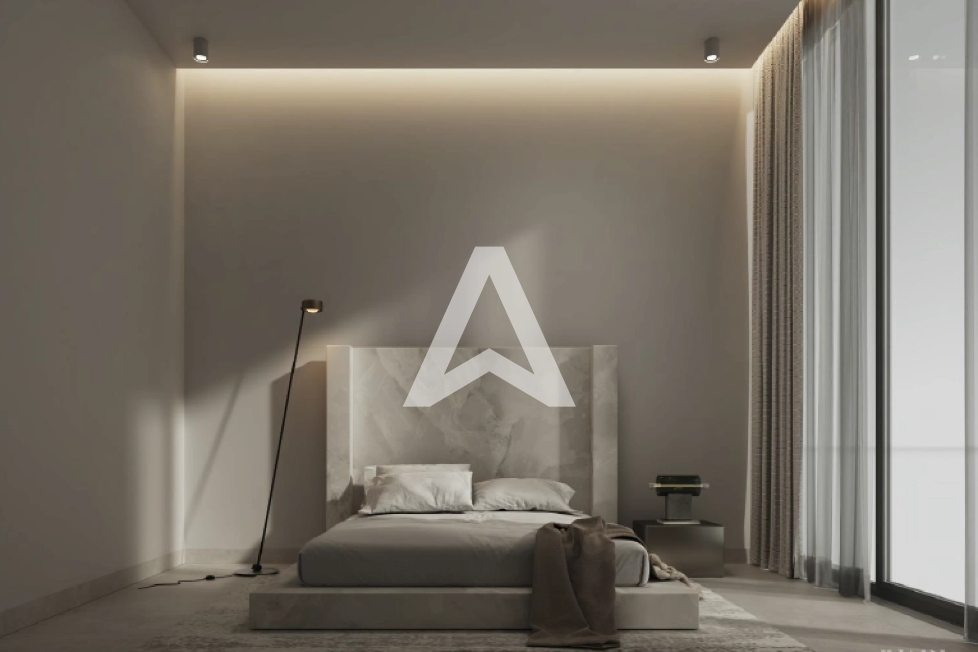Displayed image from the thumbnail slider