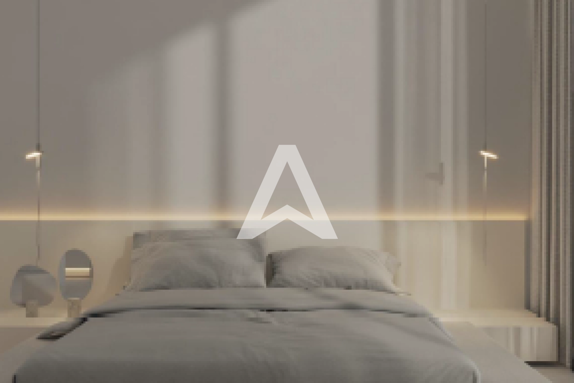 Displayed image from the thumbnail slider