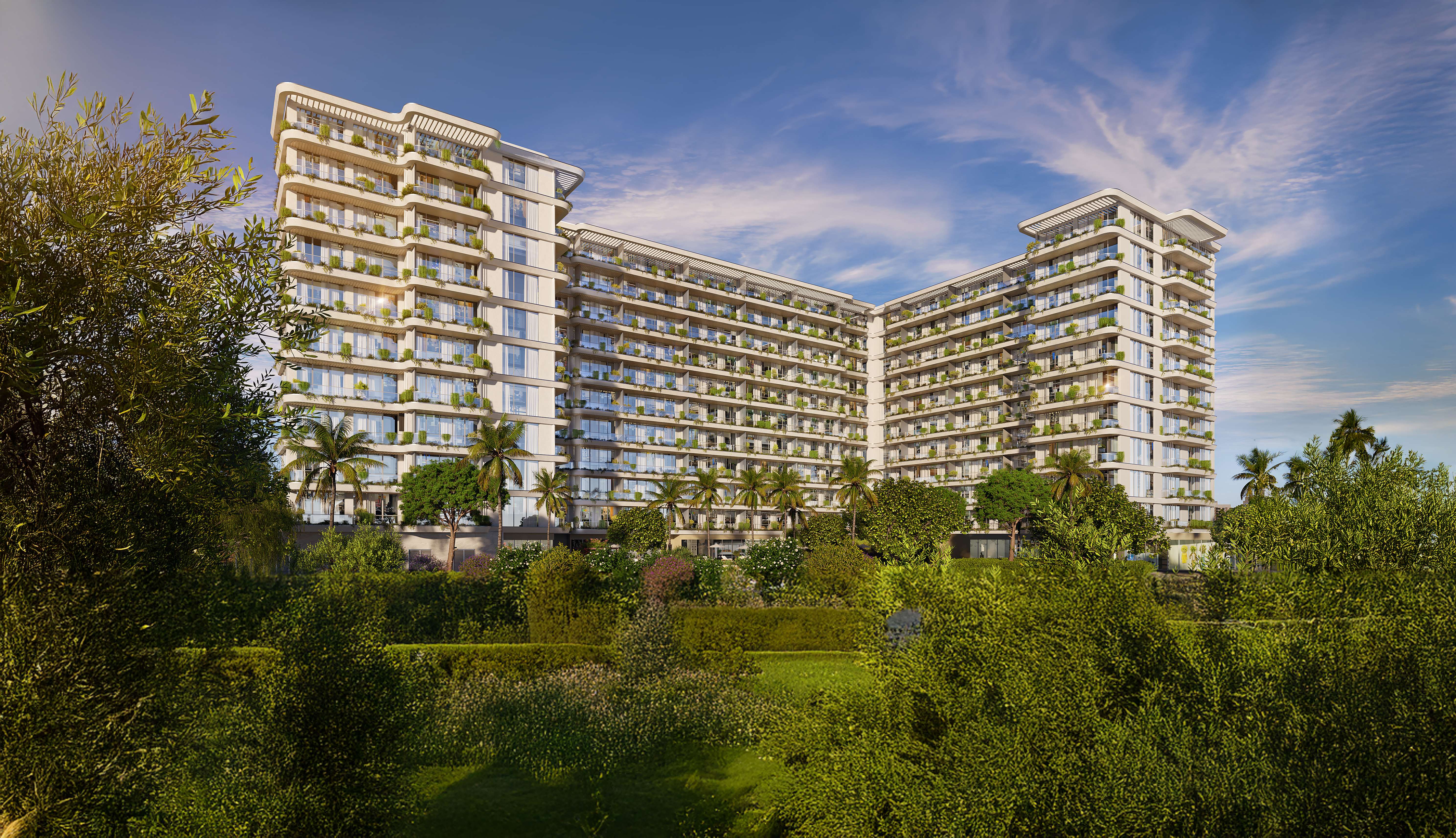 Displayed image from the thumbnail slider