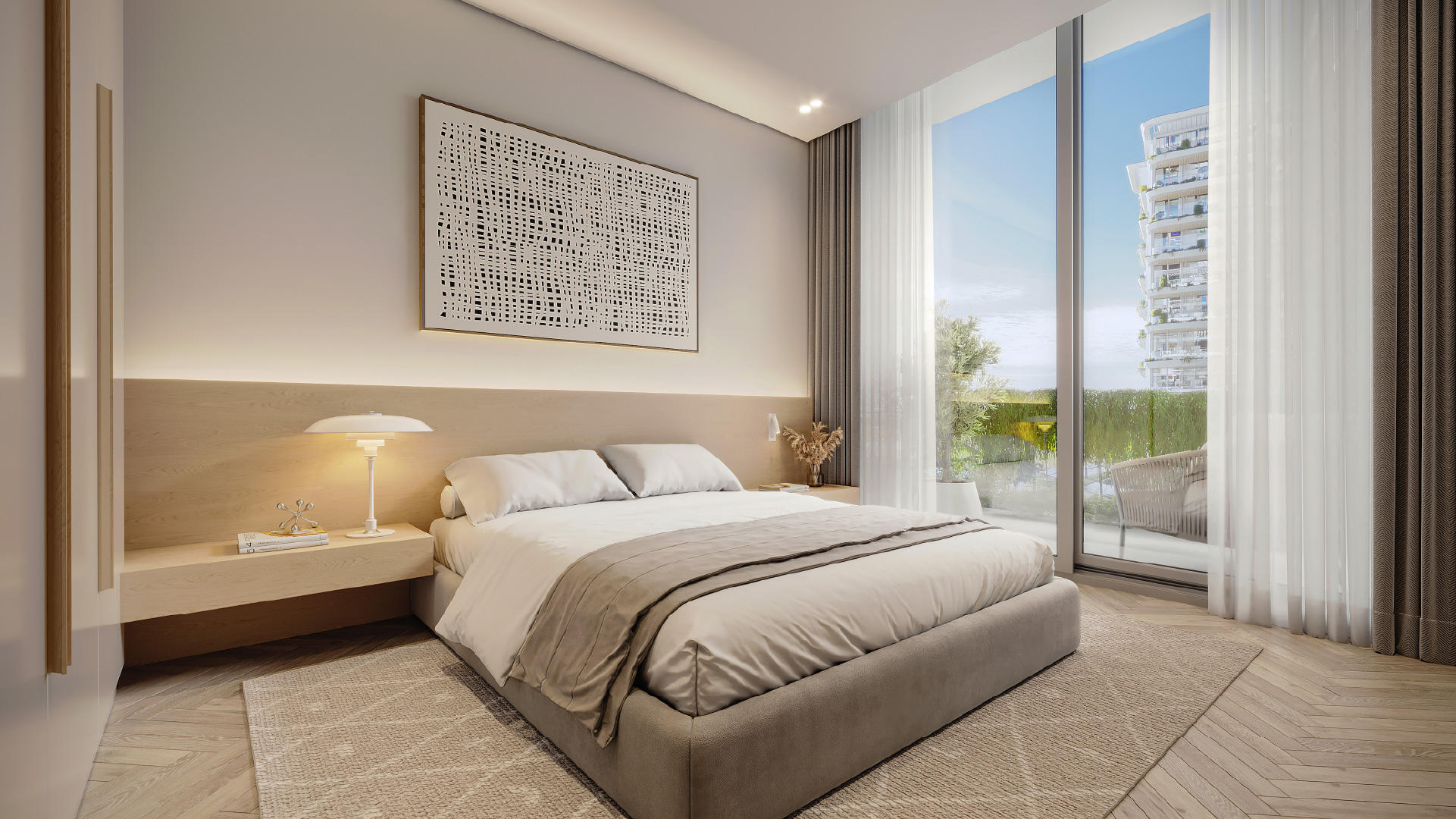 Displayed image from the thumbnail slider