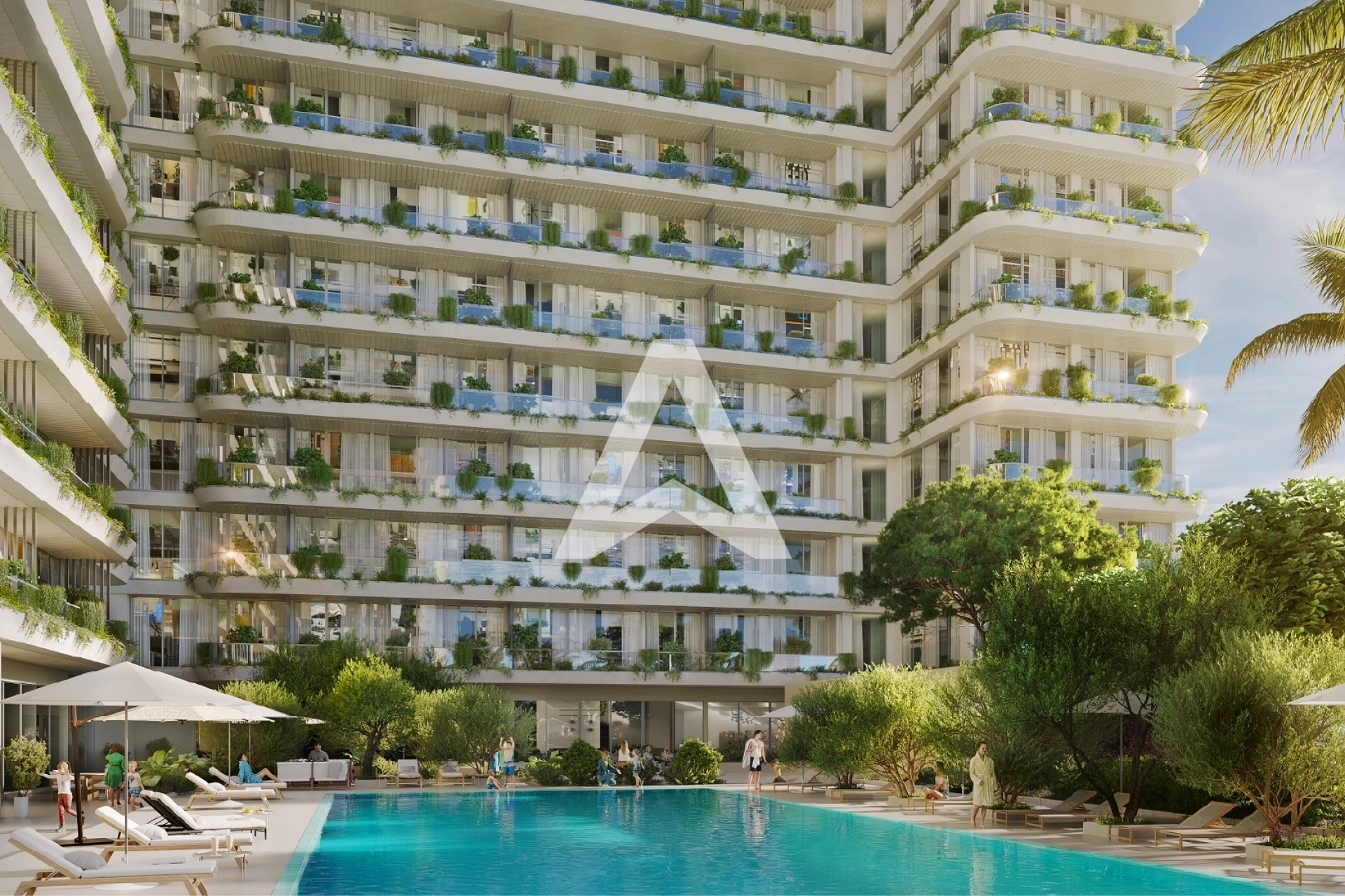 Displayed image from the thumbnail slider